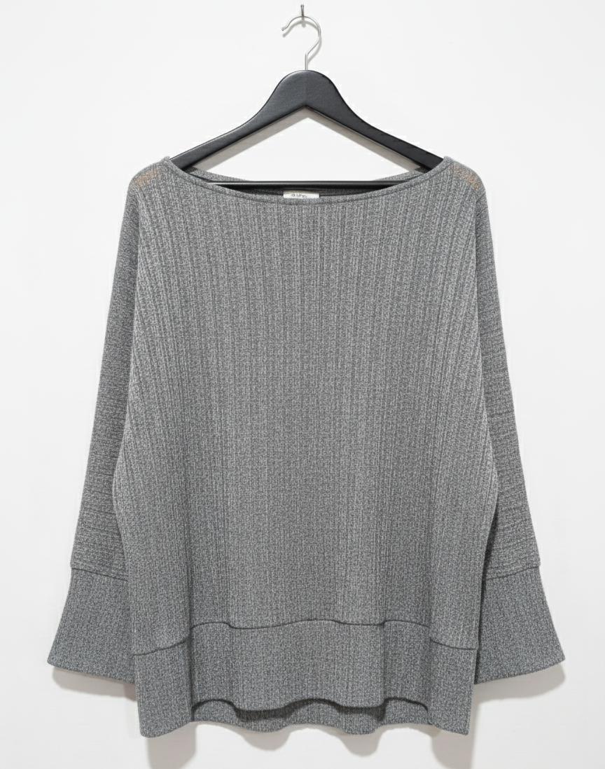 Jennifer Lopez L Cowl Neck Top Kimono sleeves Gray Ribbed cuffs and waistband W-22 / L-25