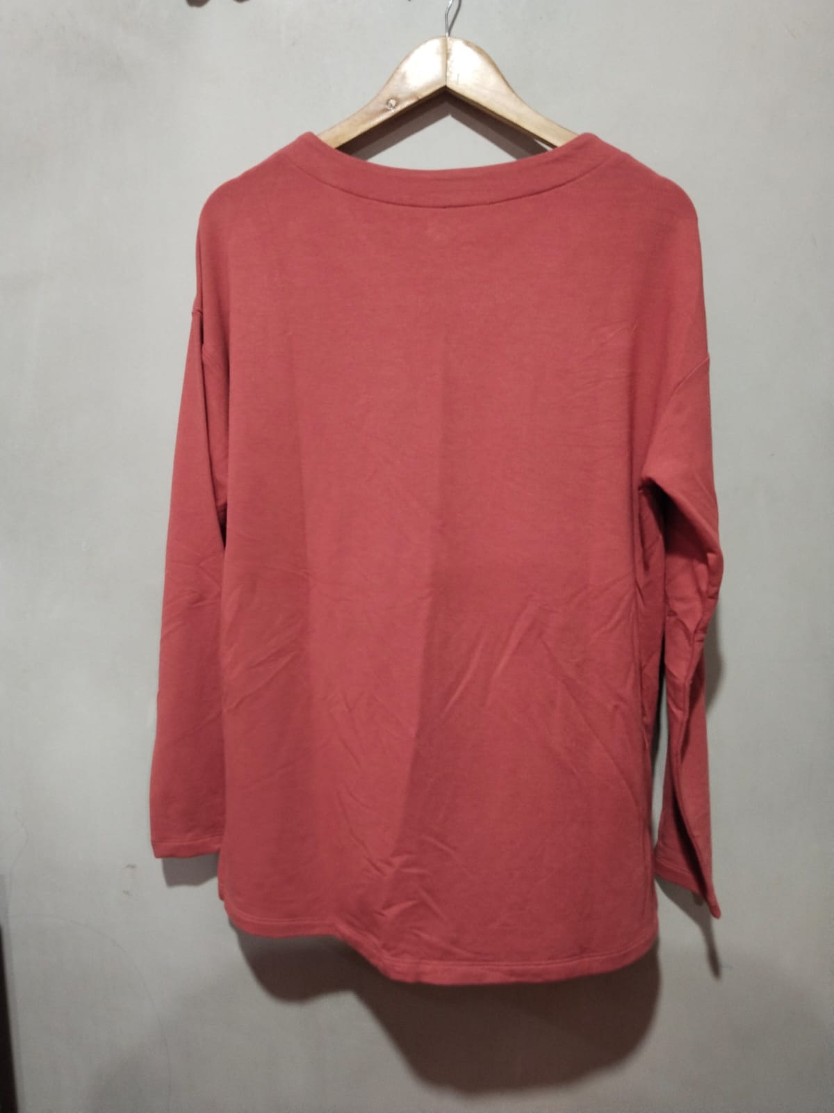 Banana Republic Shirt Adult Medium Long Sleeve Pullover Womens W-21 / L-28