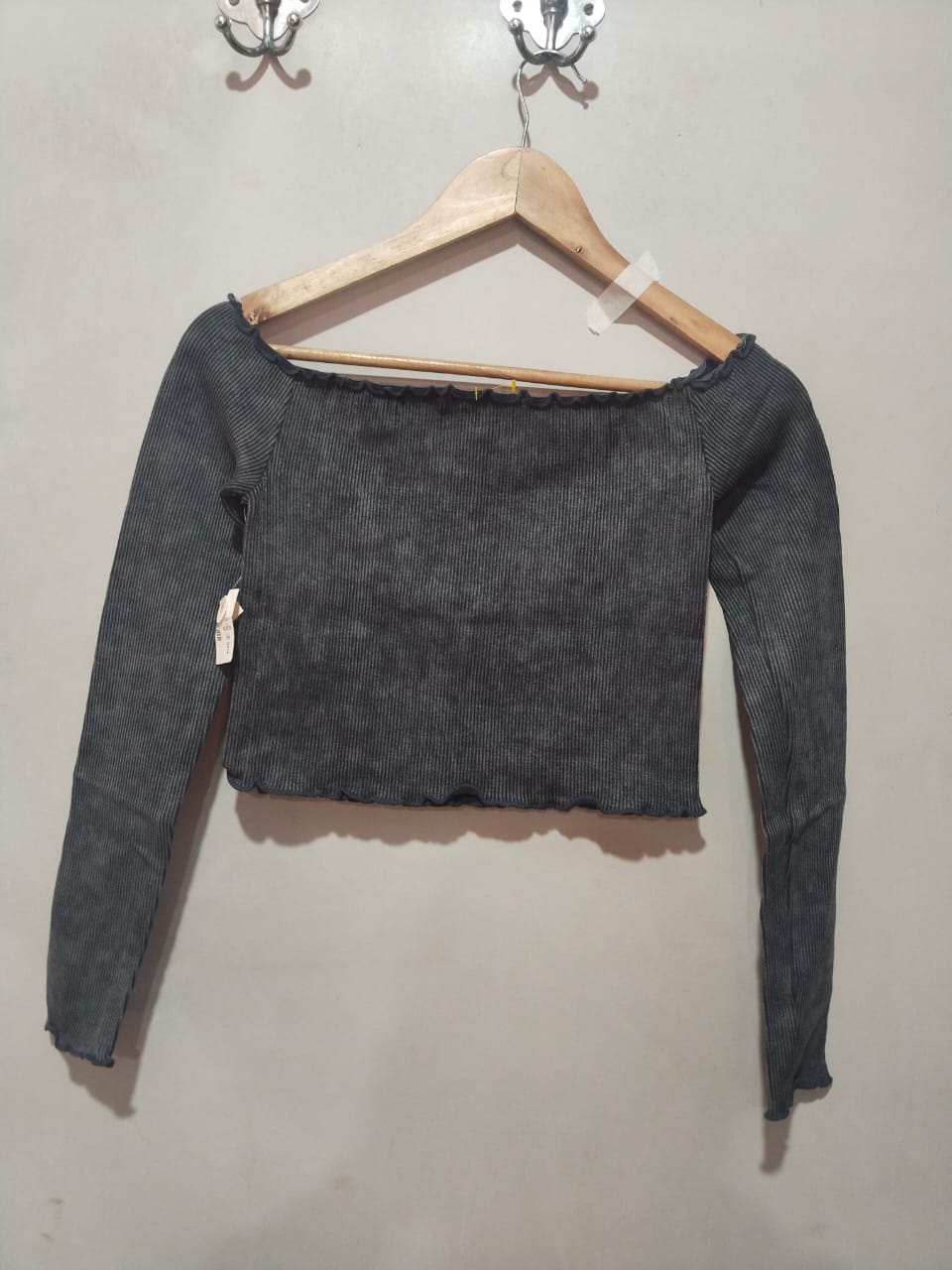 AEROPOSTALE Long Sleeve Seamless Acid Wash Off-The-Shoulder Crop TOP W-13 /L-13