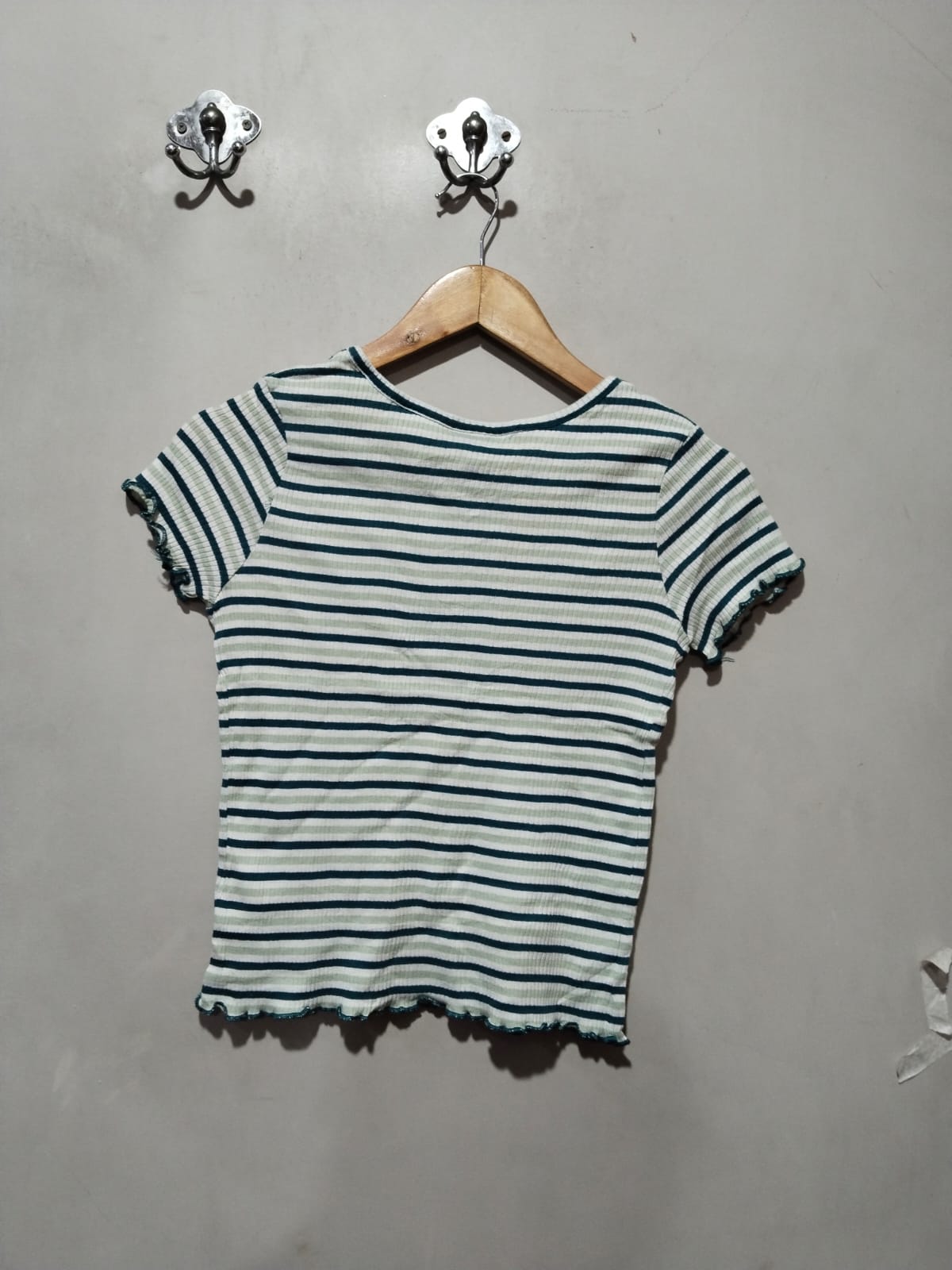 Art Class Top Girls Green and White Short sleeve Striped Top