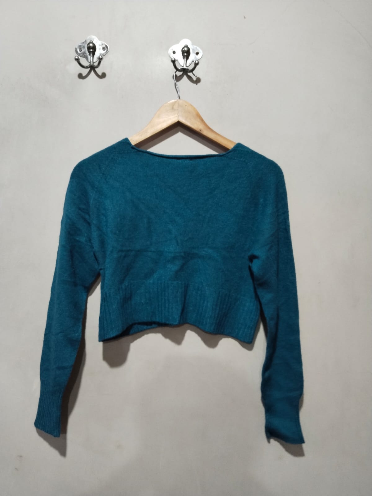 ZU Faina cropped V-neck cardigan.