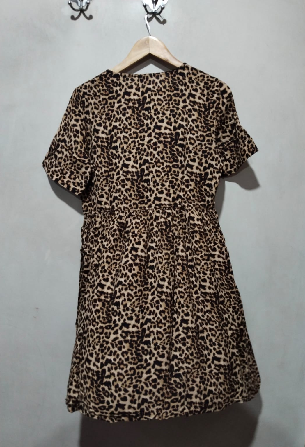PIECES Leopard Print Short-Sleeve Dress