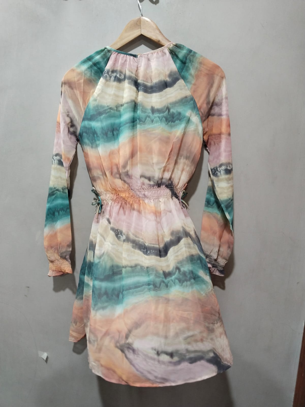 H&M Tie-Dye Print SMOKDETAIL Dress