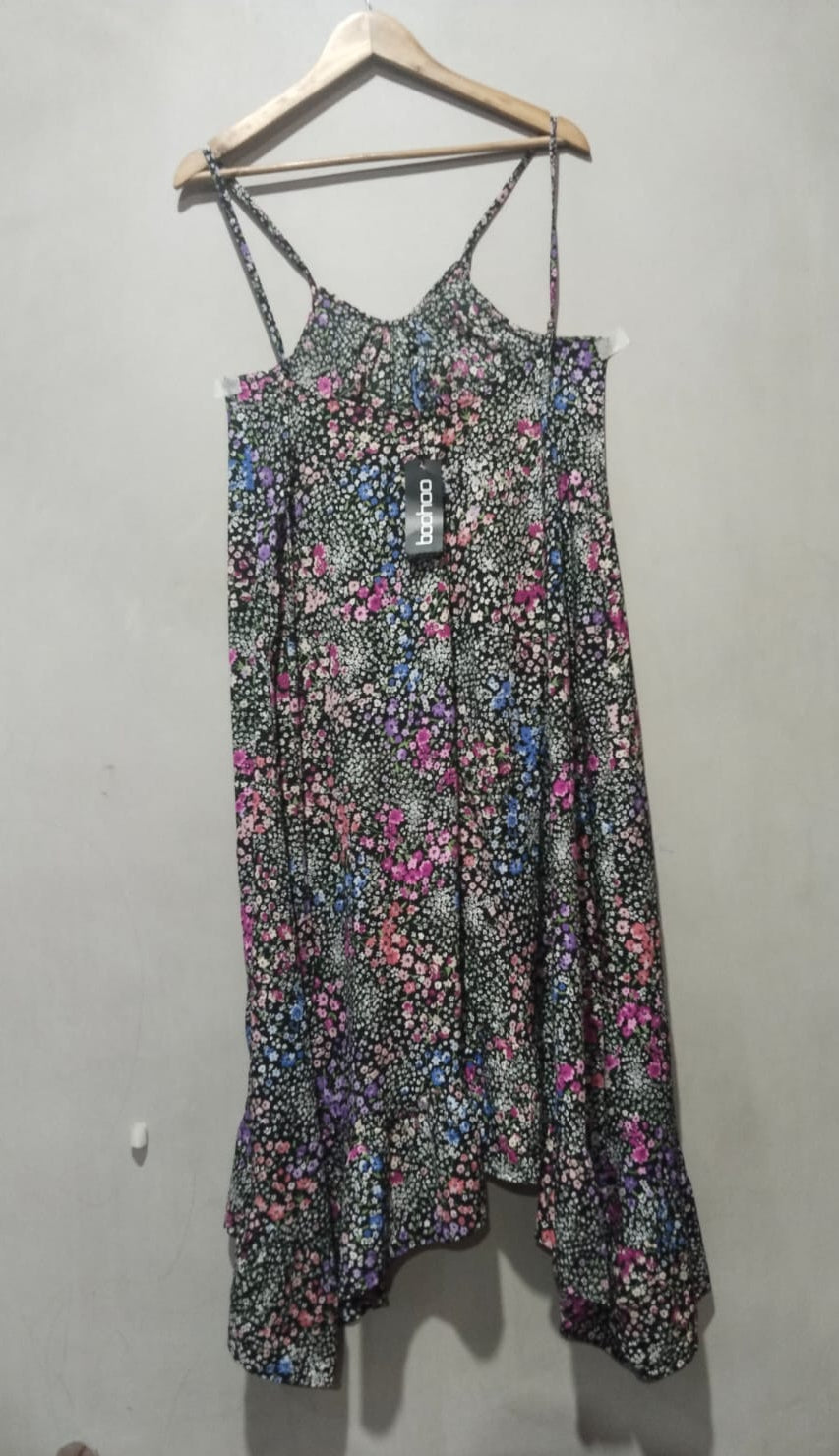 BOOHOO Ditsy Floral Asymmetric Hem Midi Dress