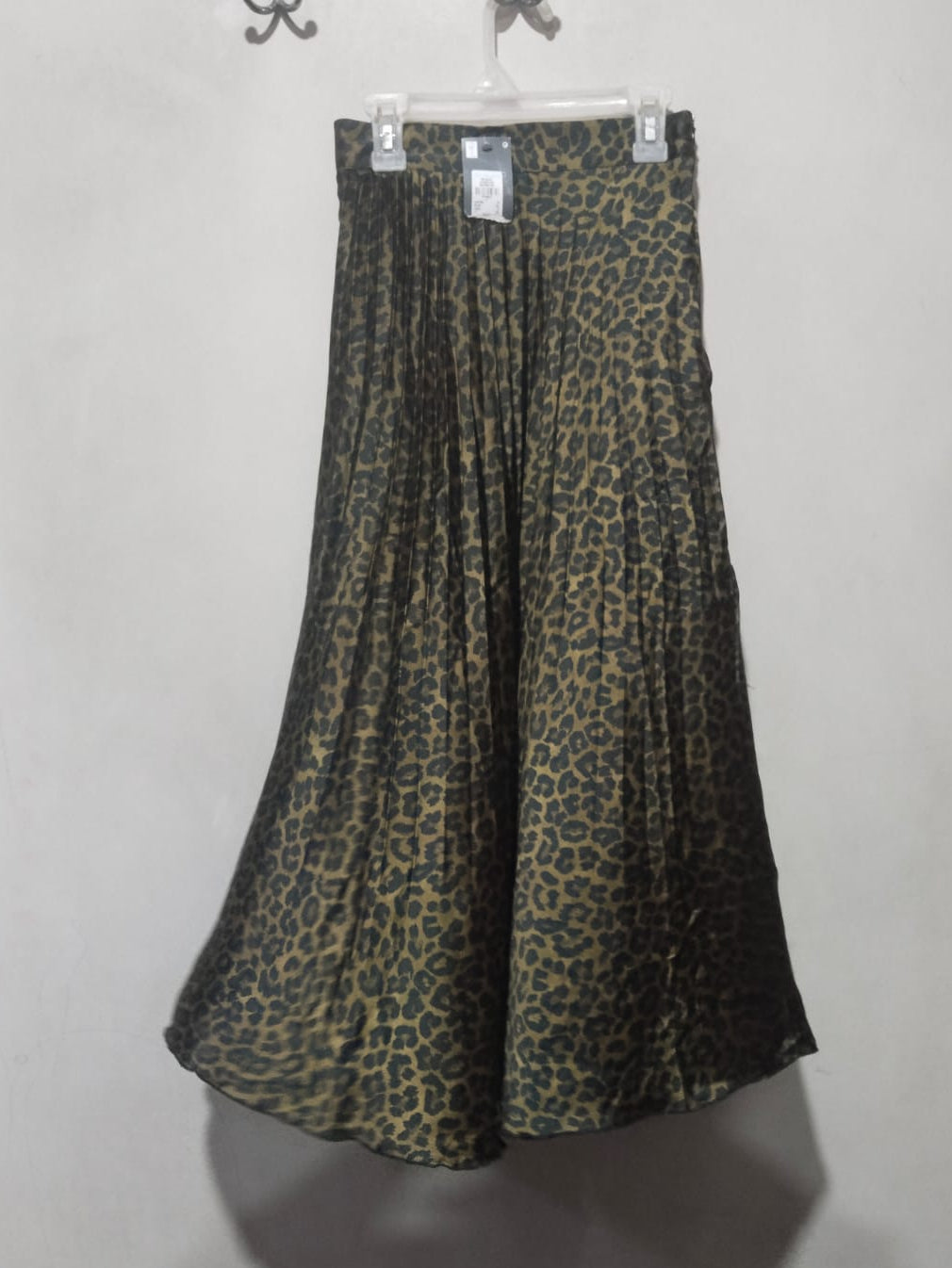 PRIMARK Women's Leopard Print Pleated Midi Skirt