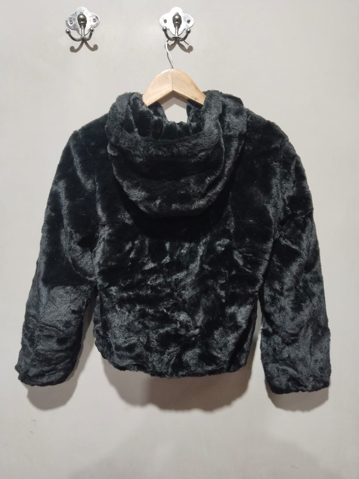 GEORGE|S|Bust 18|Faux Fur Short Jacket|Black
