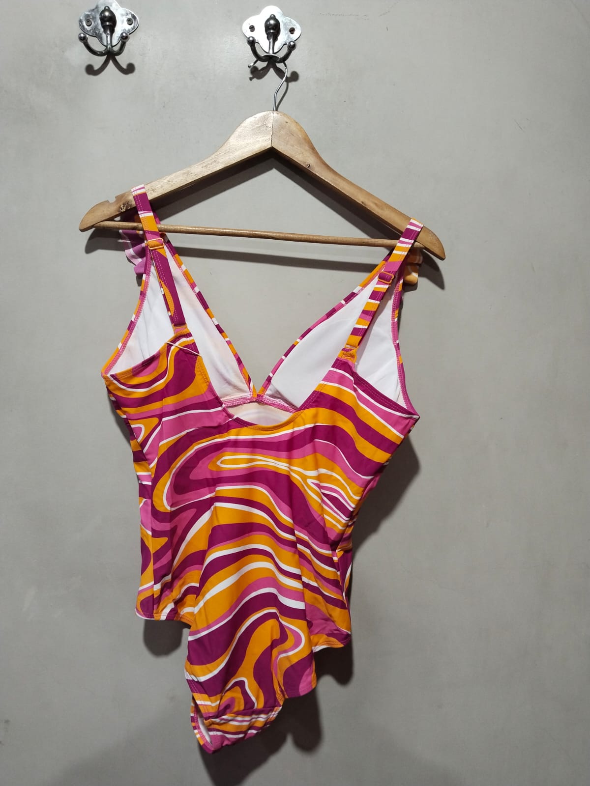 SERRA|L|BUST16.5|Ladies Premium Swimsuit Swirl Print