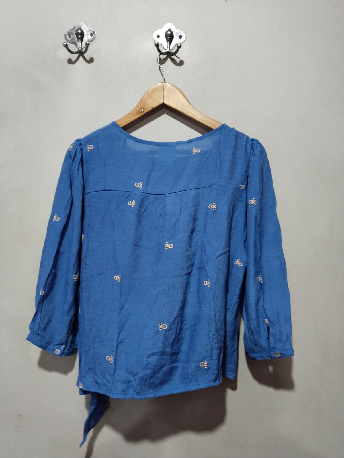 FIG&FLOWER|M|BUST 21.5| Embroidered Boho Blouse