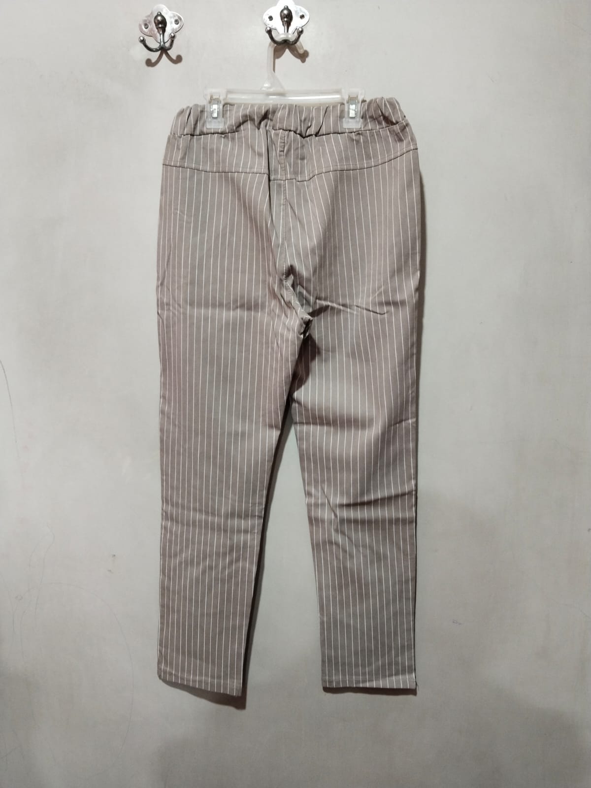 MADE IN ITALY|L/XL|WAIST 32|CASUAL GREY STRIPED PANTS