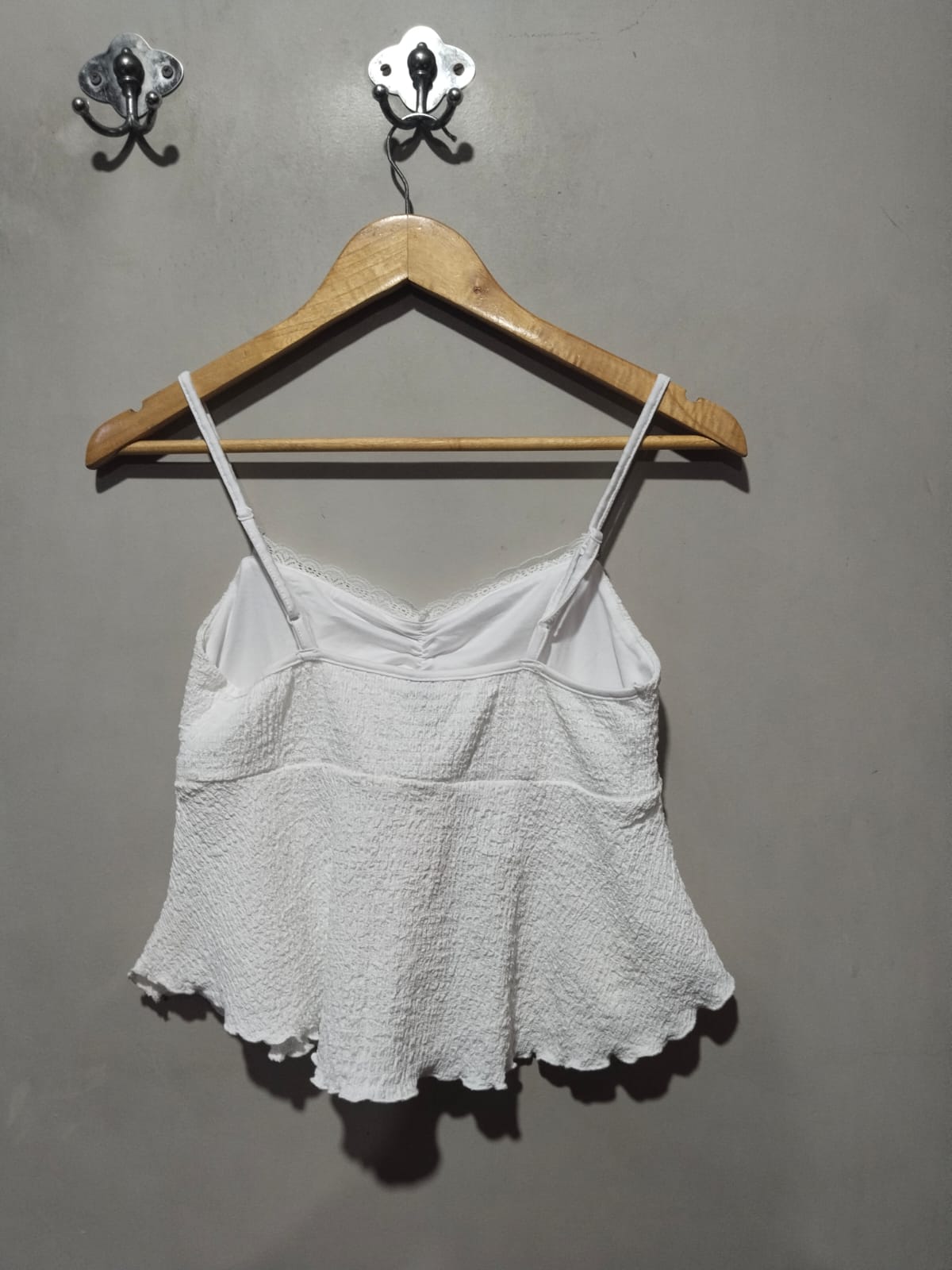 SHEIN |S|BUST 14|Twist Front Textured Crop Cami Top