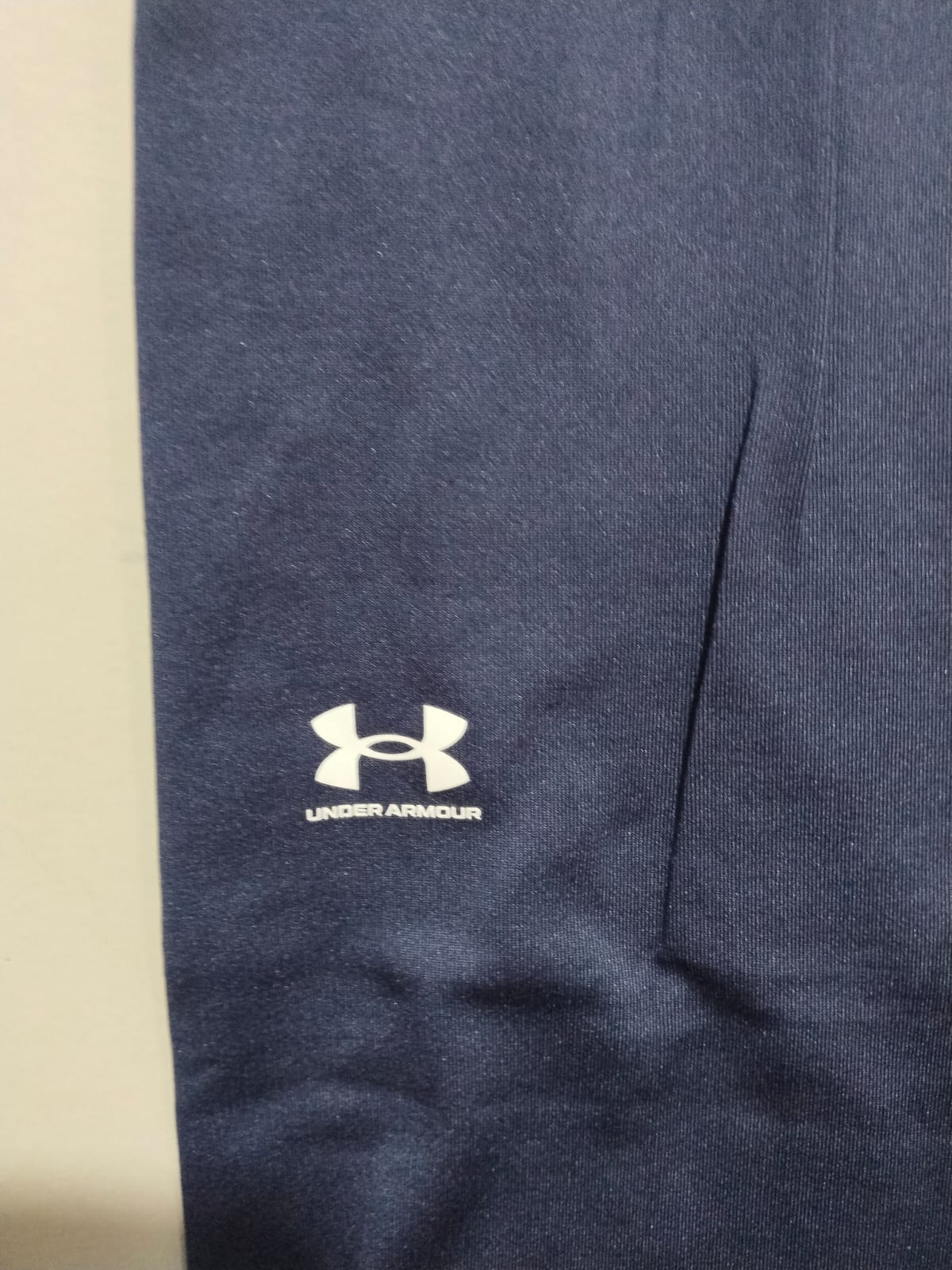 UNDER ARMOUR|S|WAIST 26| Women's HeatGear® Armour No-Slip Waistband Ankle Leggings