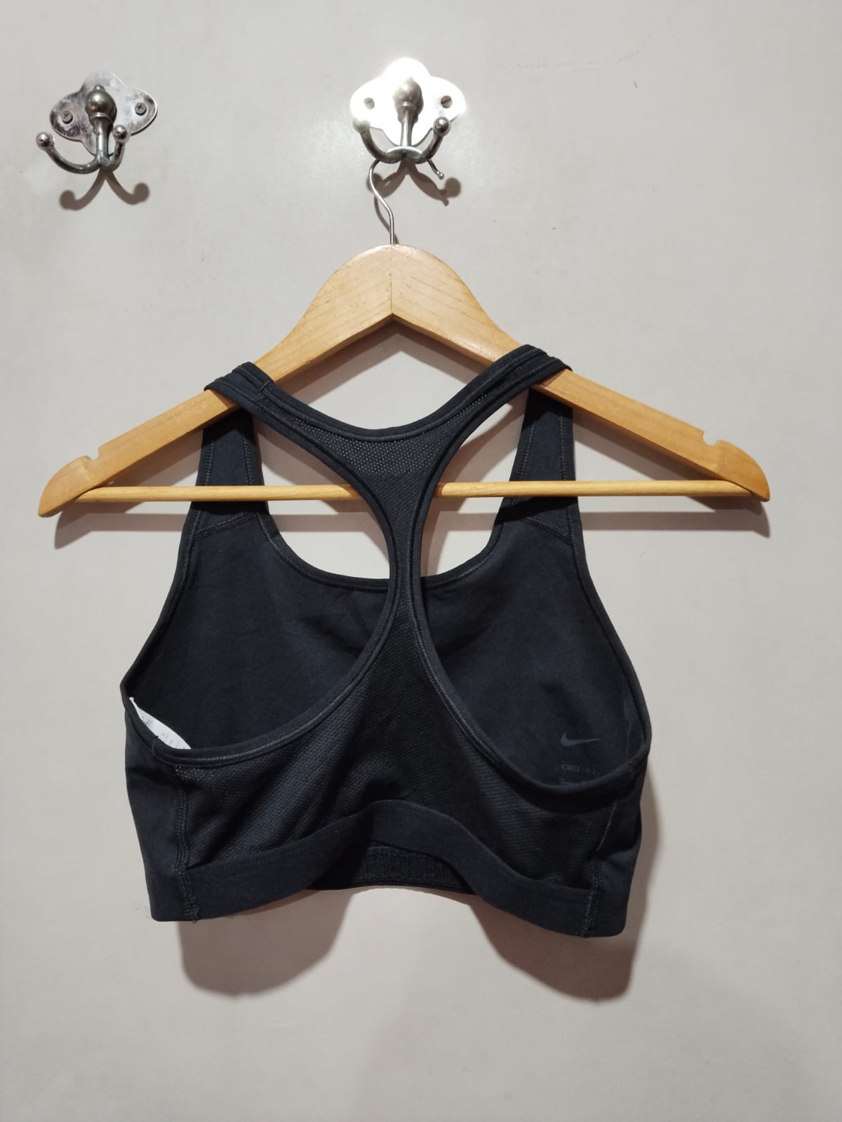 NIKE DRIFIT|M|BUST 14|Swoosh Icon Clash Sports Bra