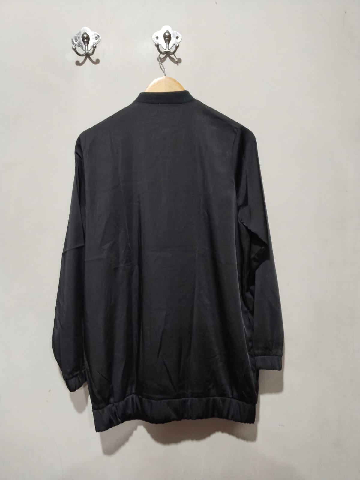 ATMOSPHERE|L|BUST 21|OVERSIZED BLACK BOMBER JACKET