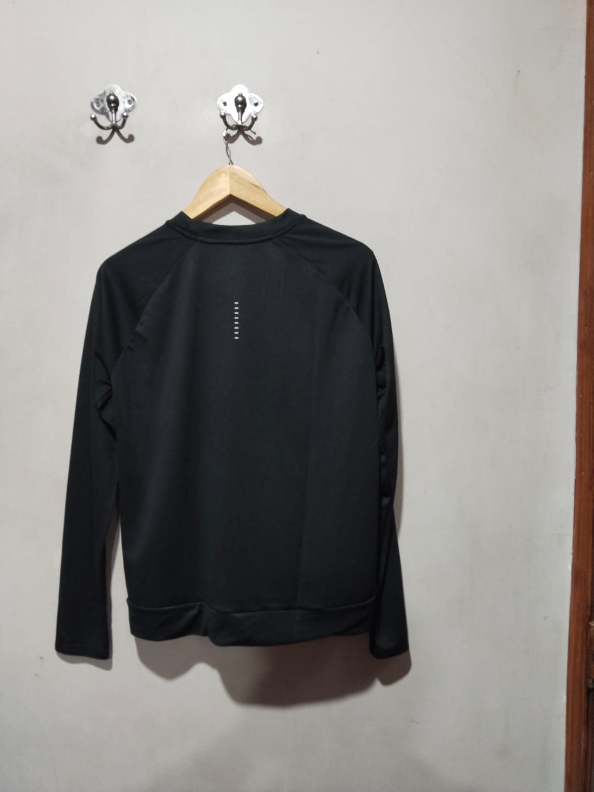 NIKE DRIFIT|M|BUST 20|PACER RUNNING CREW SWEATSHIRT