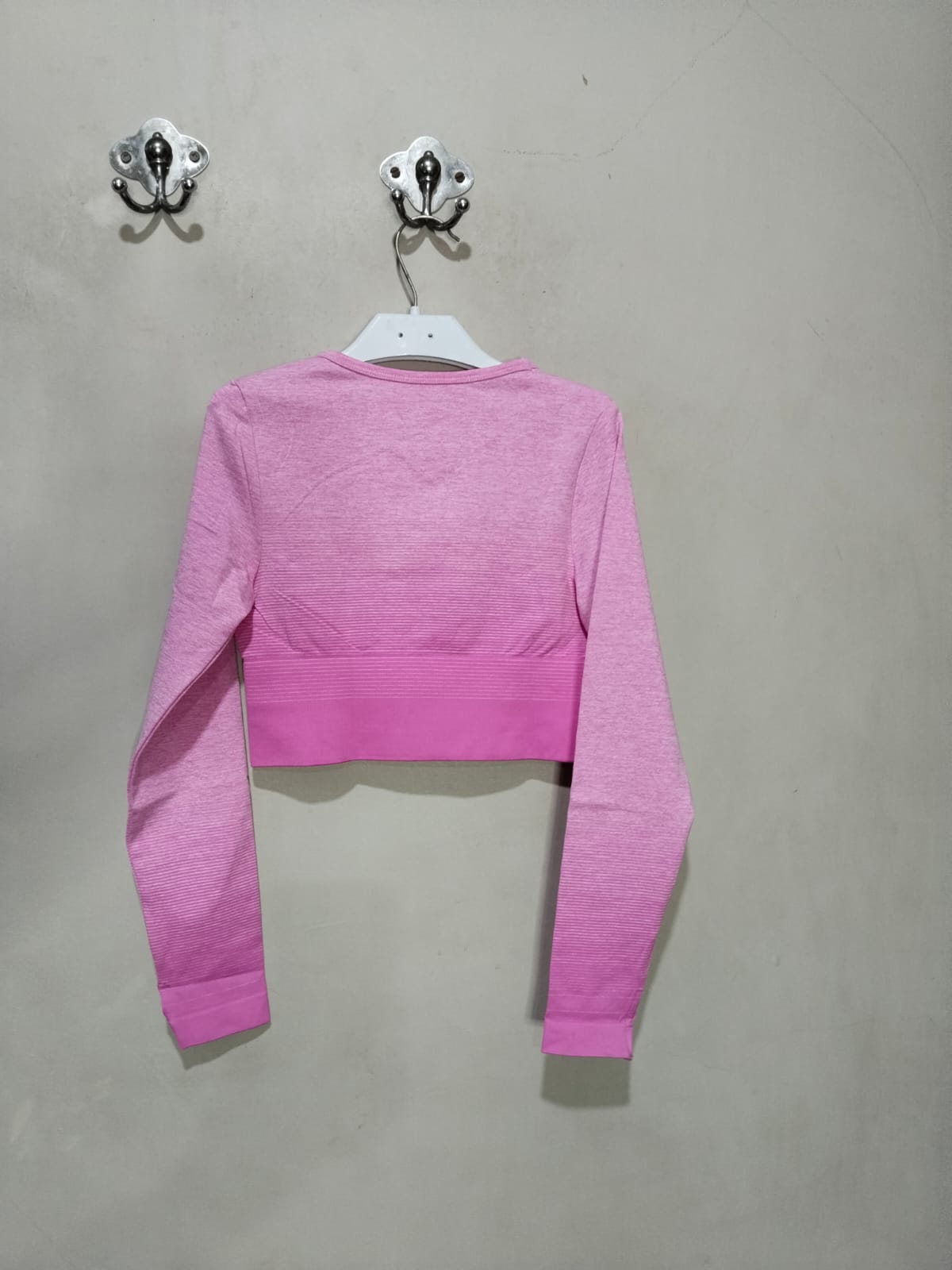 PRIMARK |M|BUST 12|PINK OMBRE SEAMLESS LONG SLEEVE CROP TOP