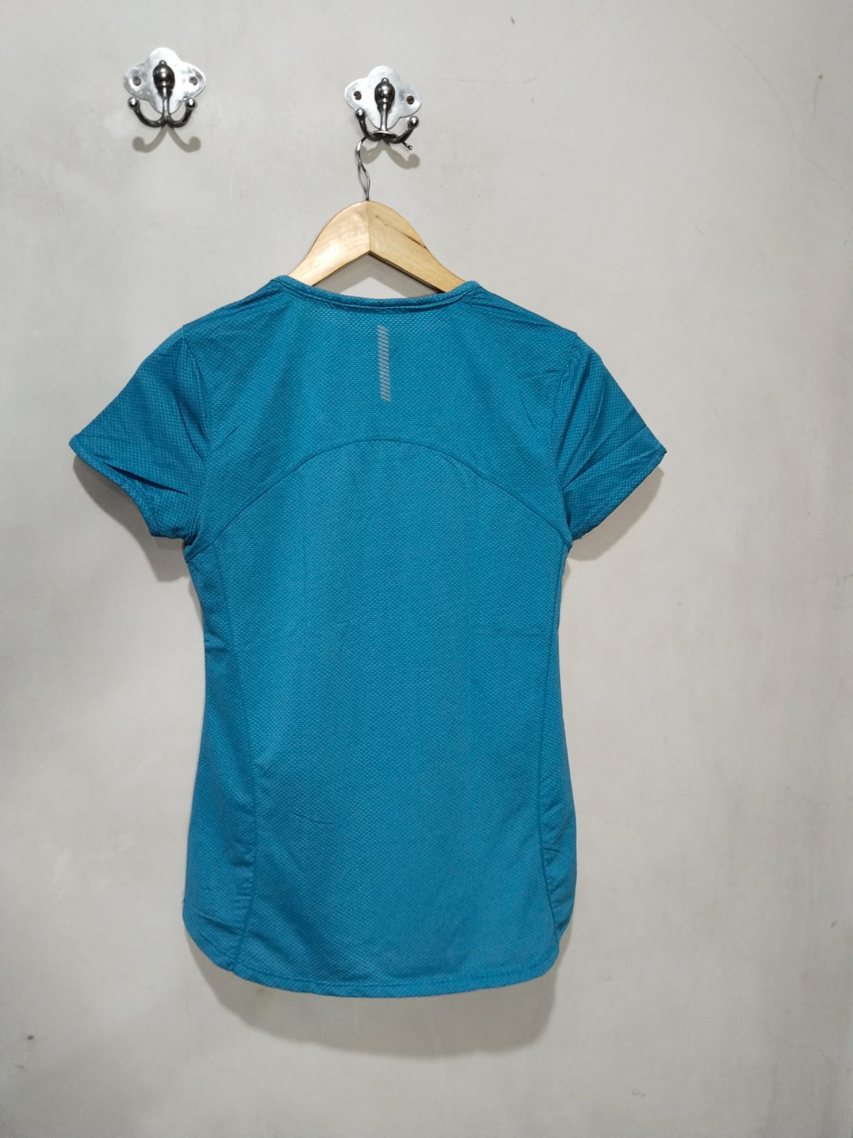 ACTIVE&CO|S/M|BUST 16|TEAL BLUE SHORT SLEEVE ATHLETIC T-SHIRT