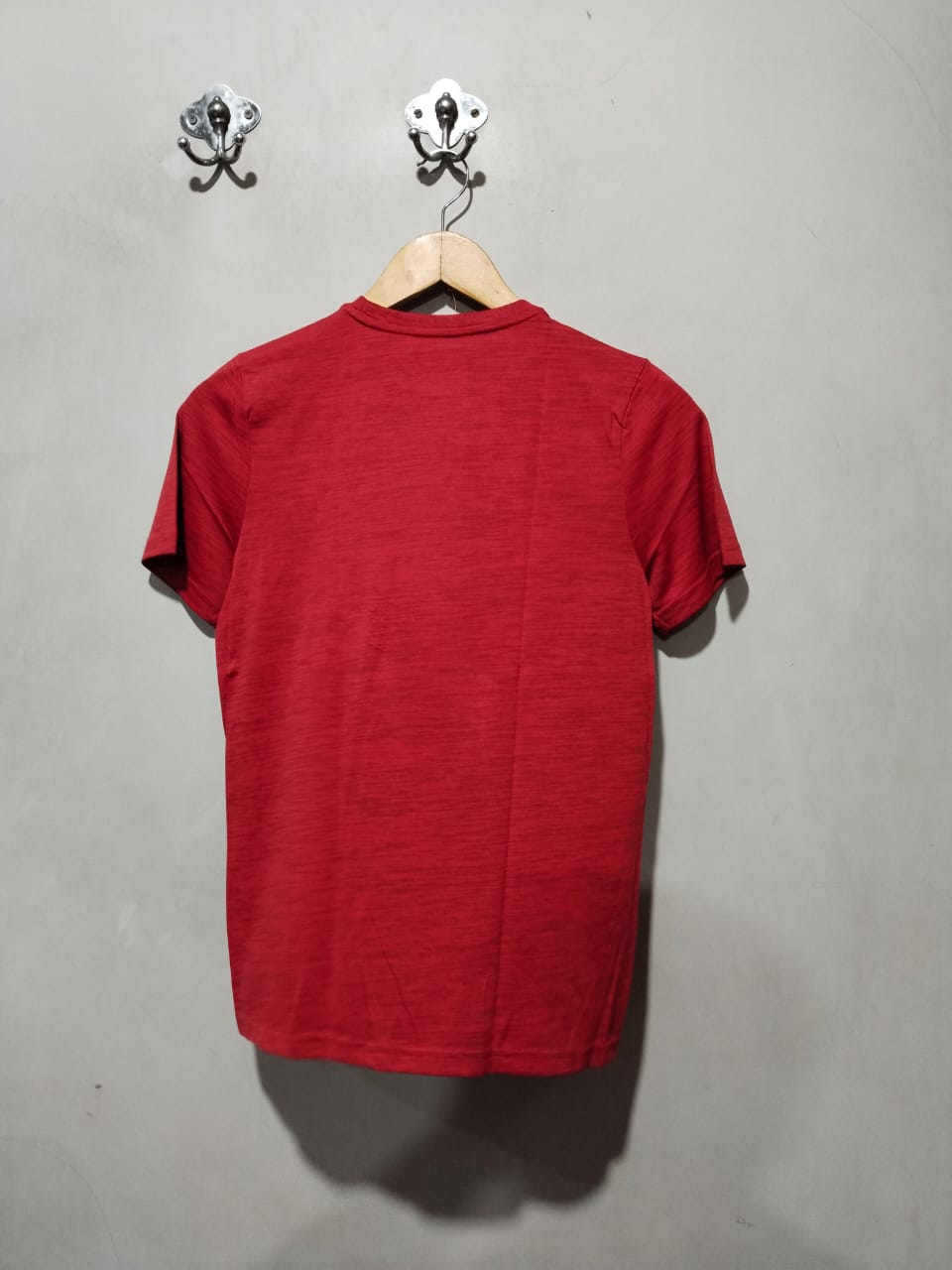 TEK GEAR |L|BUST 17|DRY TEK RED HEATHERED ATHLETIC T-SHIRT