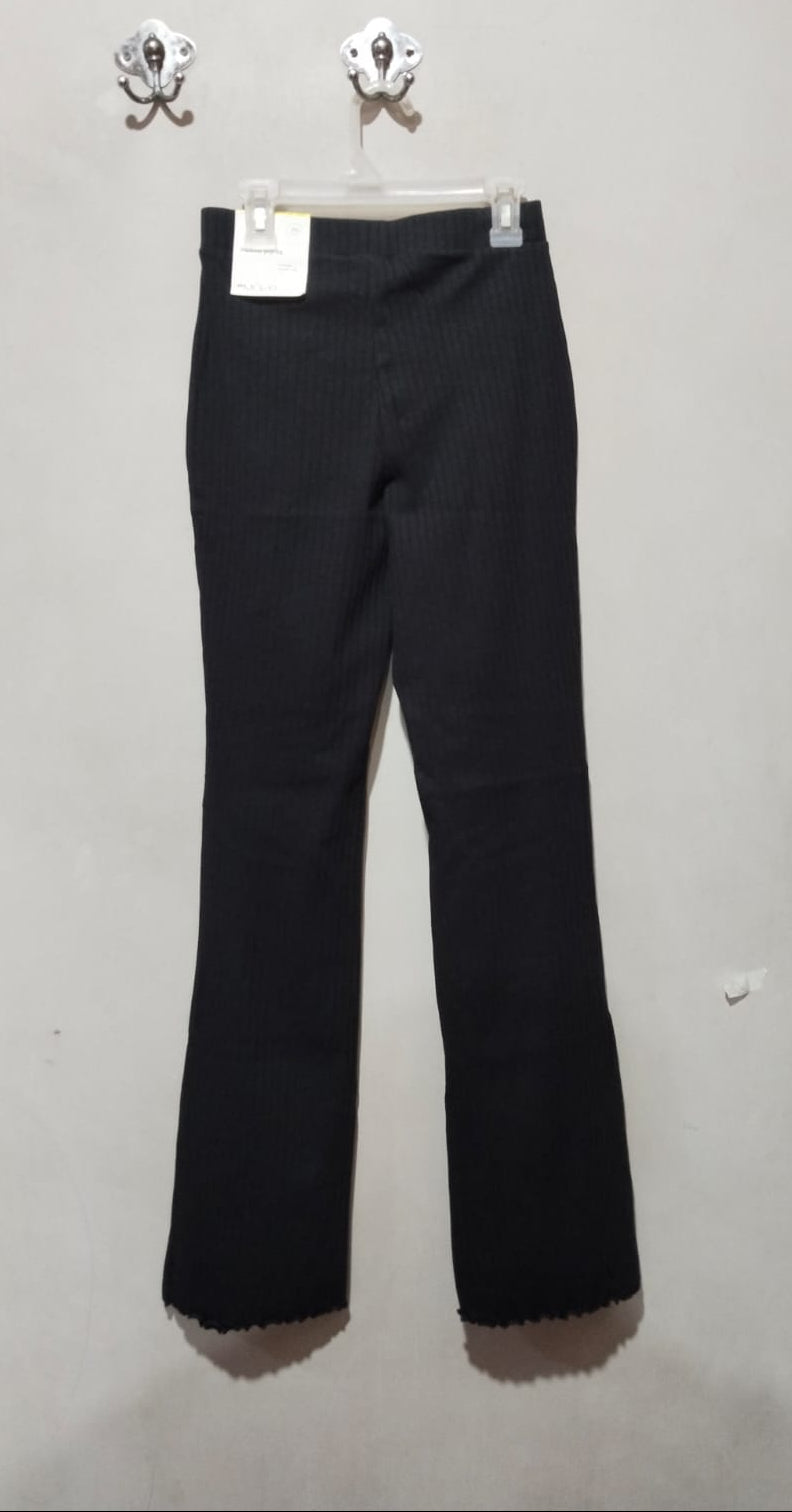 H&M MOVE|XS/S|WAIST 24|Black Ribbed Flared Trousers