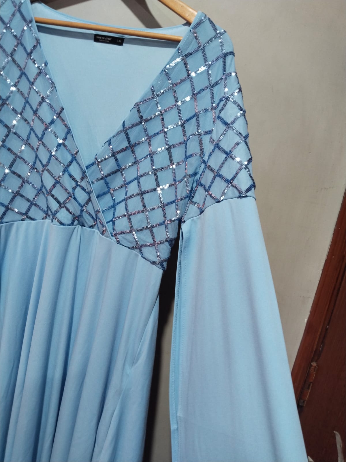 DHEIN CURVE|L/XL|BUST 20|Light Blue Sequin Maxi Dress