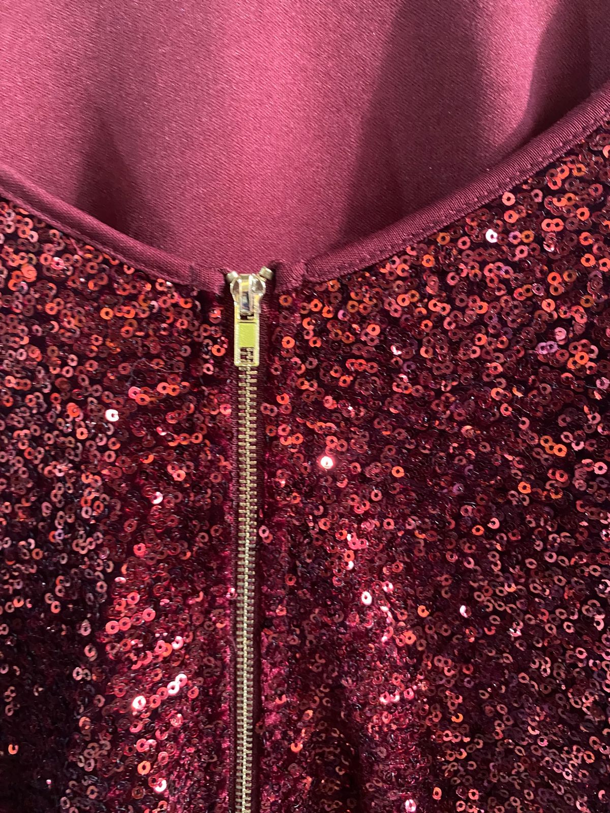 FASHION NOVA|L|BUST 19|BURGUNDY SEQUIN LONG SLEEVE BODYCON MINI DRESS