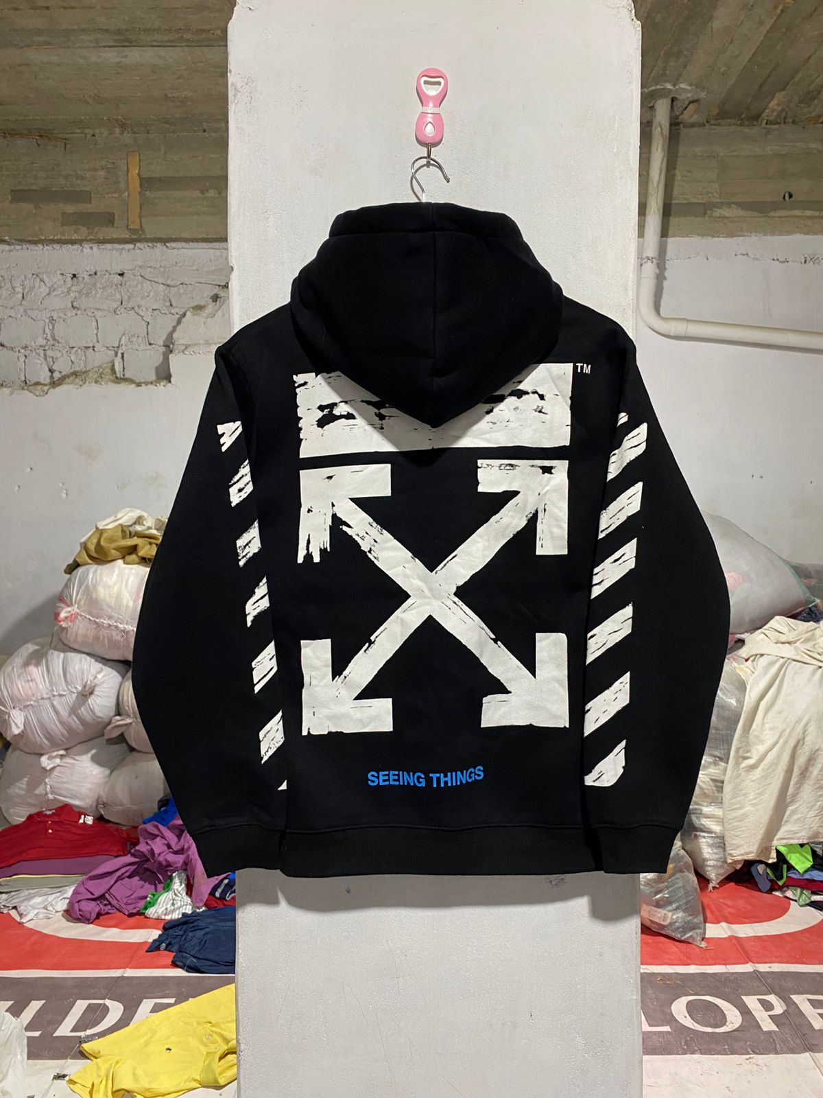 MAIN LABEL|S/M|BUST 20|Off-White Diagonal Stripes Logo Hoodie