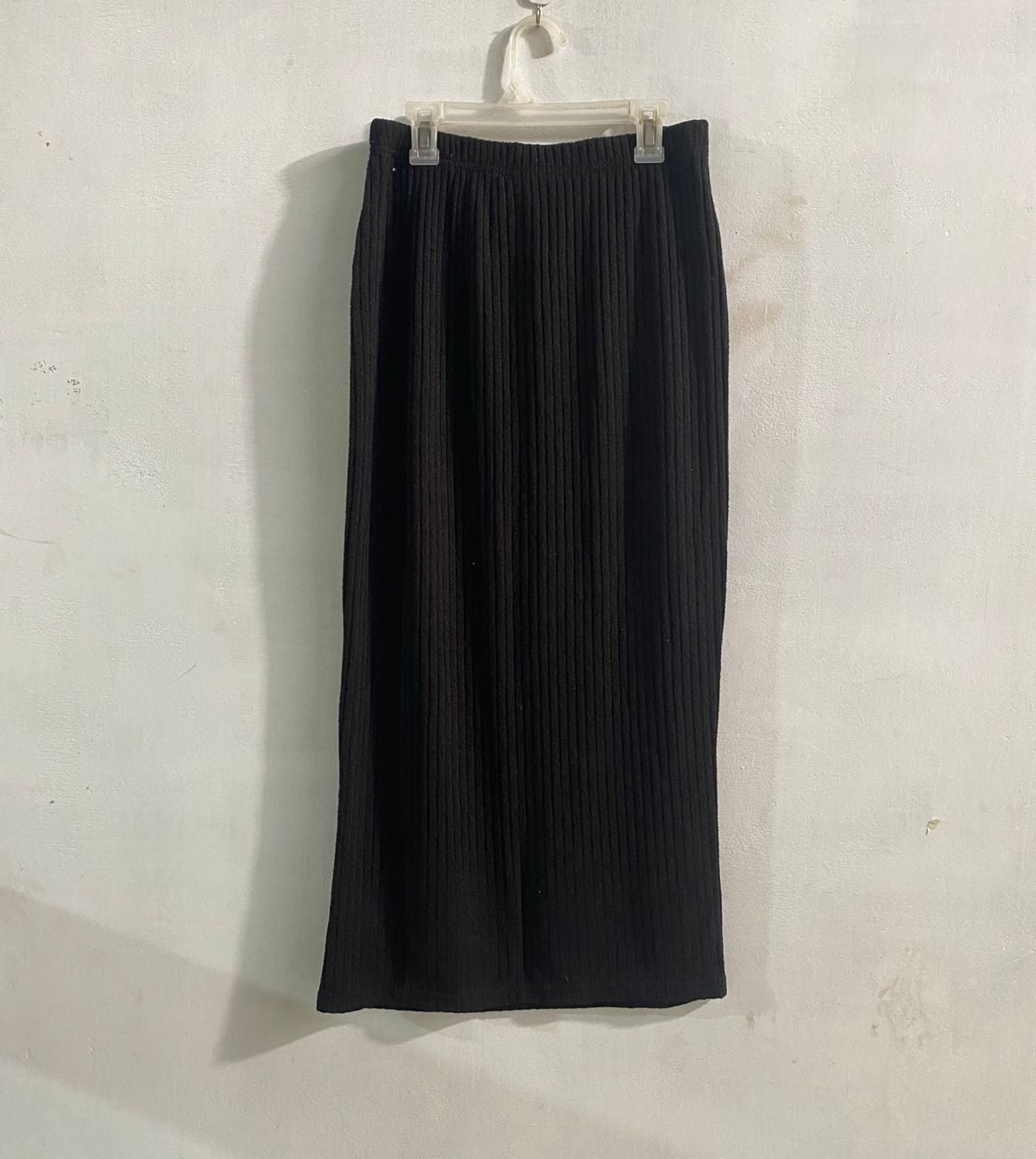 NEWLOOK|M|WAIST 26|BLACK RIBBED KNIT MIDI PENCIL SKIRT