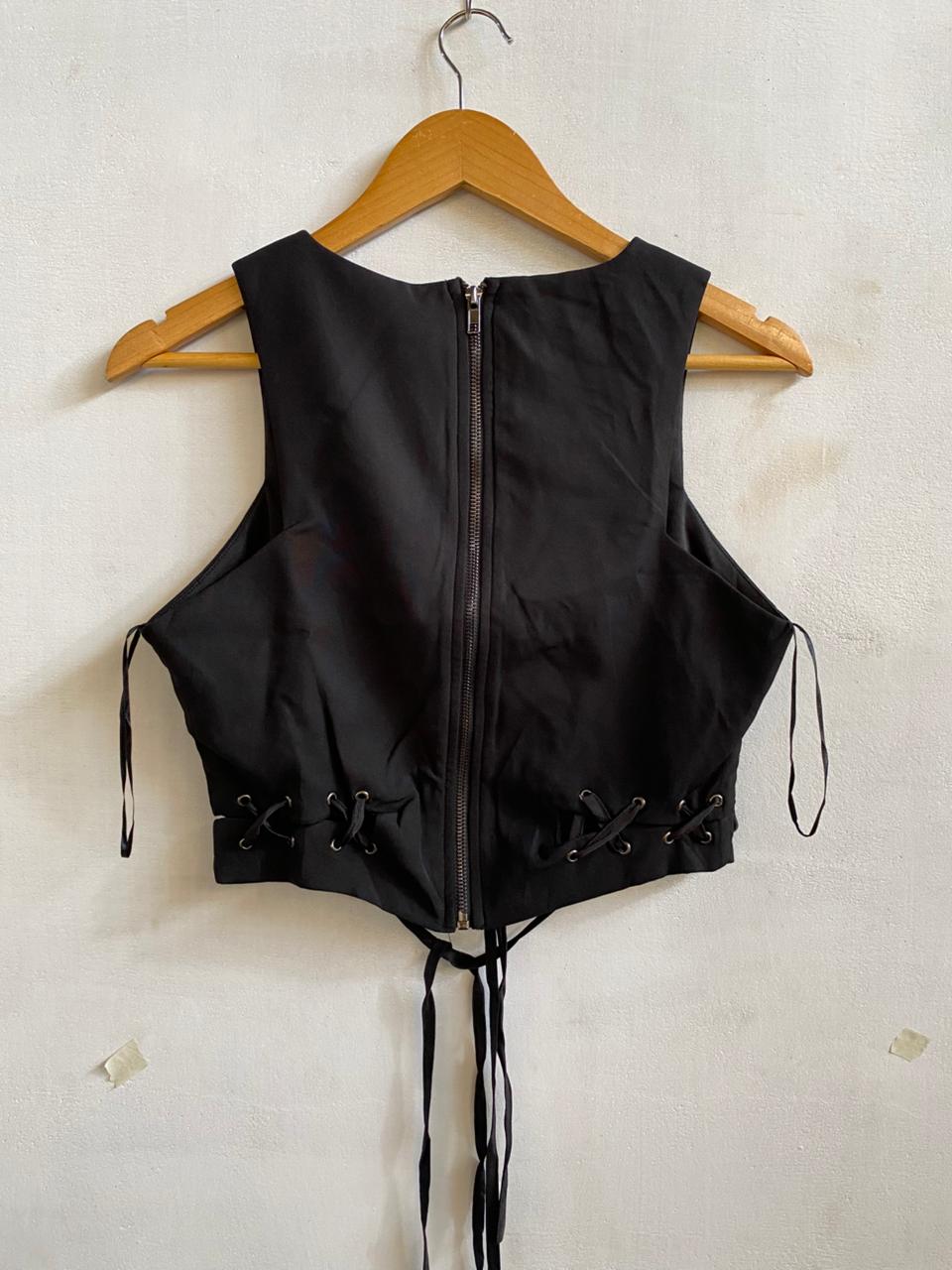 LUVALOT|M|BUST 17|BLACK SLEEVELESS CROP TOP WITH LACE-UP SIDES