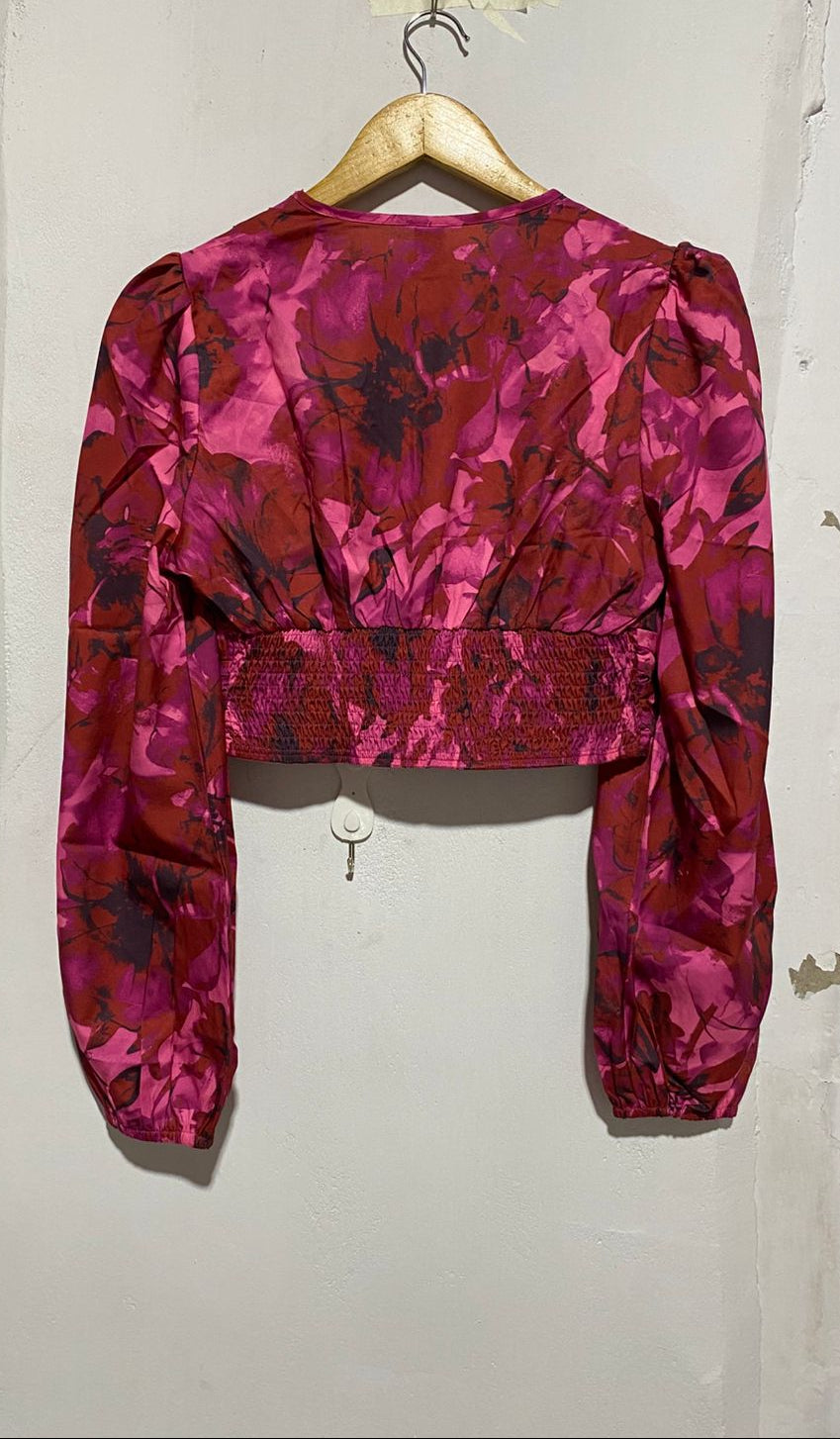 SHEIN |S|BUST 16|FLORAL PRINTED RUCHED CROP TOP