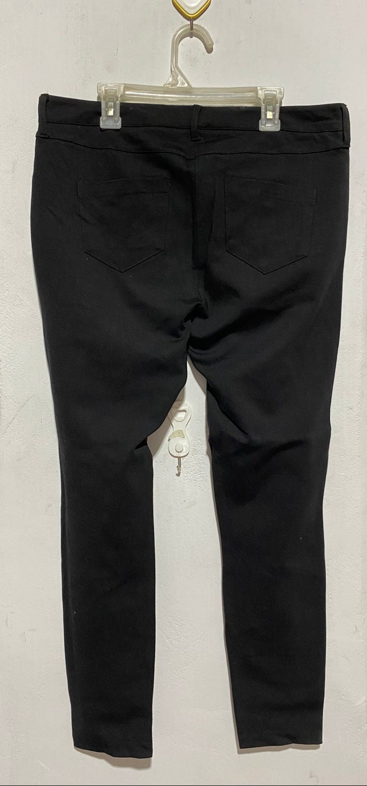 RIVER ISLAND|L|WAIST 32|BLACK ANKLE PANTS WITH GOLD ZIPPERS