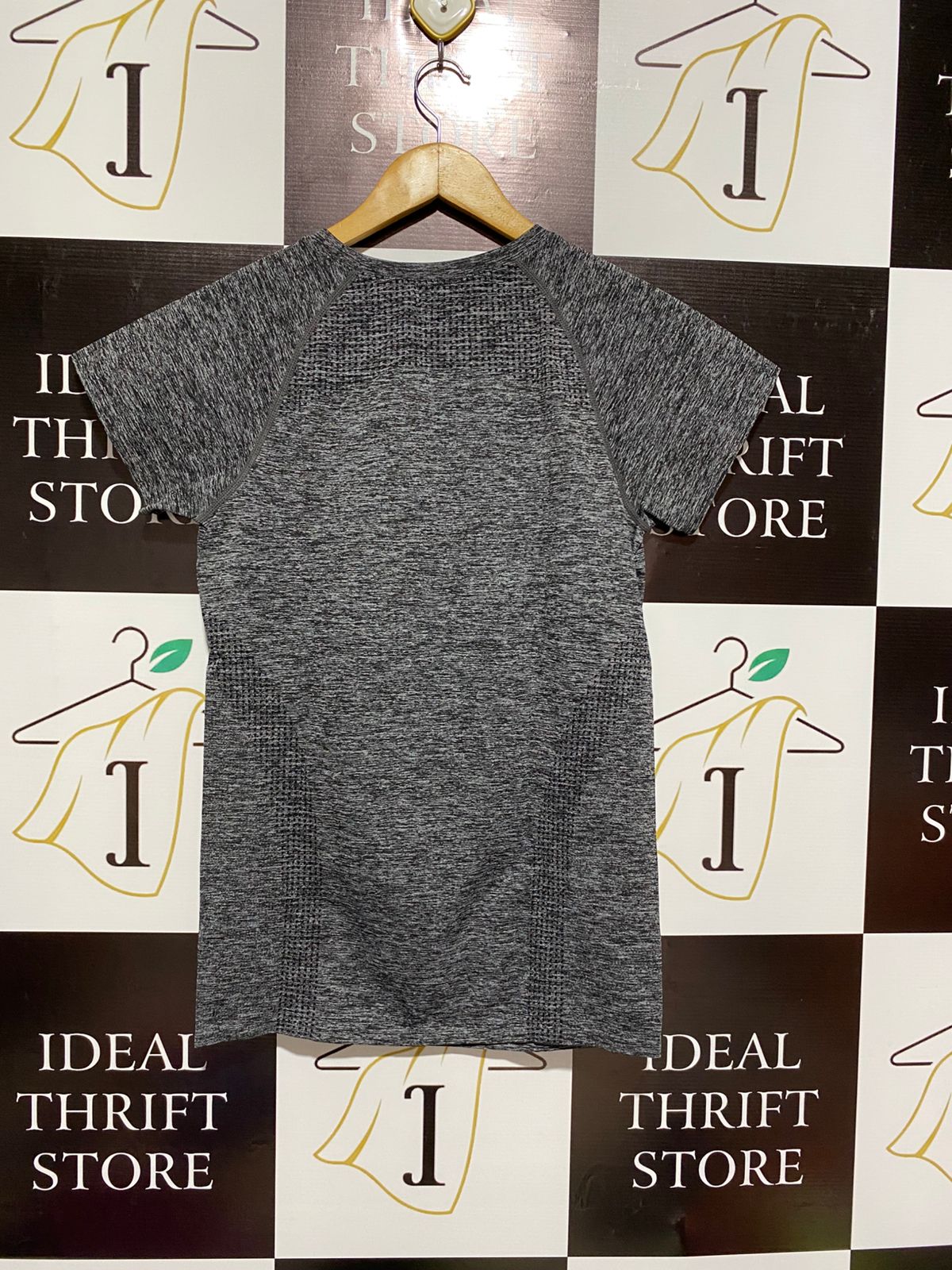 RYKO|S|BUST 16| SEAMLESS WORKOUT SHIRT