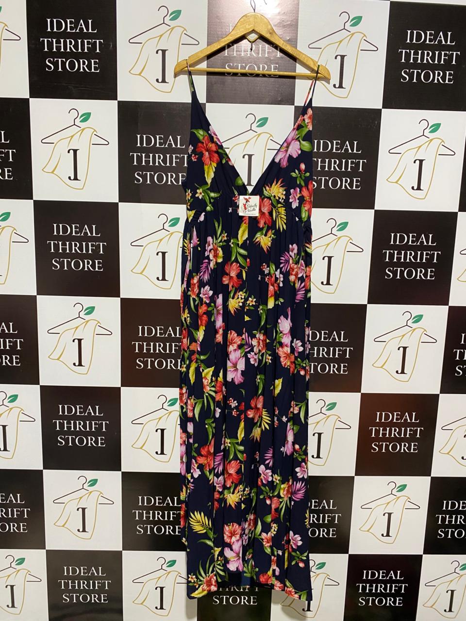 PERFECTLY PRISCILLA|M|L|BUST 19| Navy Blue Floral V-Neck Maxi Dress