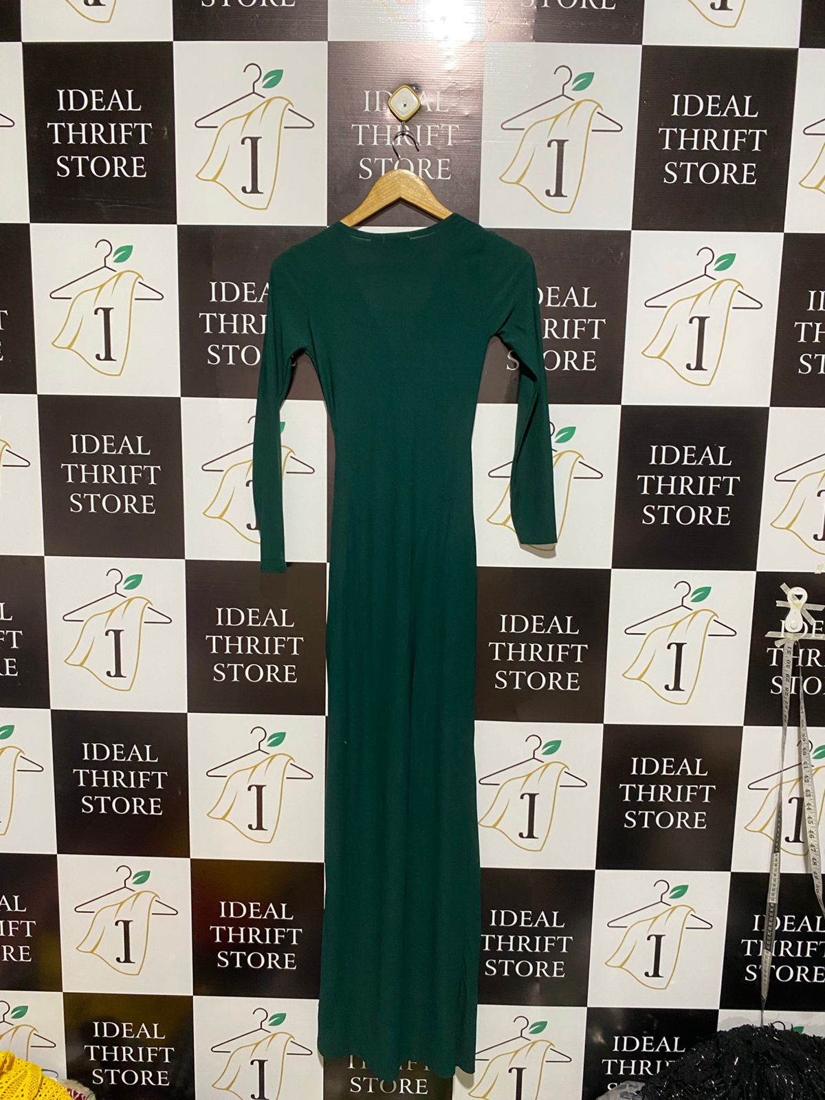 PRETTYLITTLETHING |XS\S| BIST 13| emerald green or hunter green wrap-style maxi or midi dress