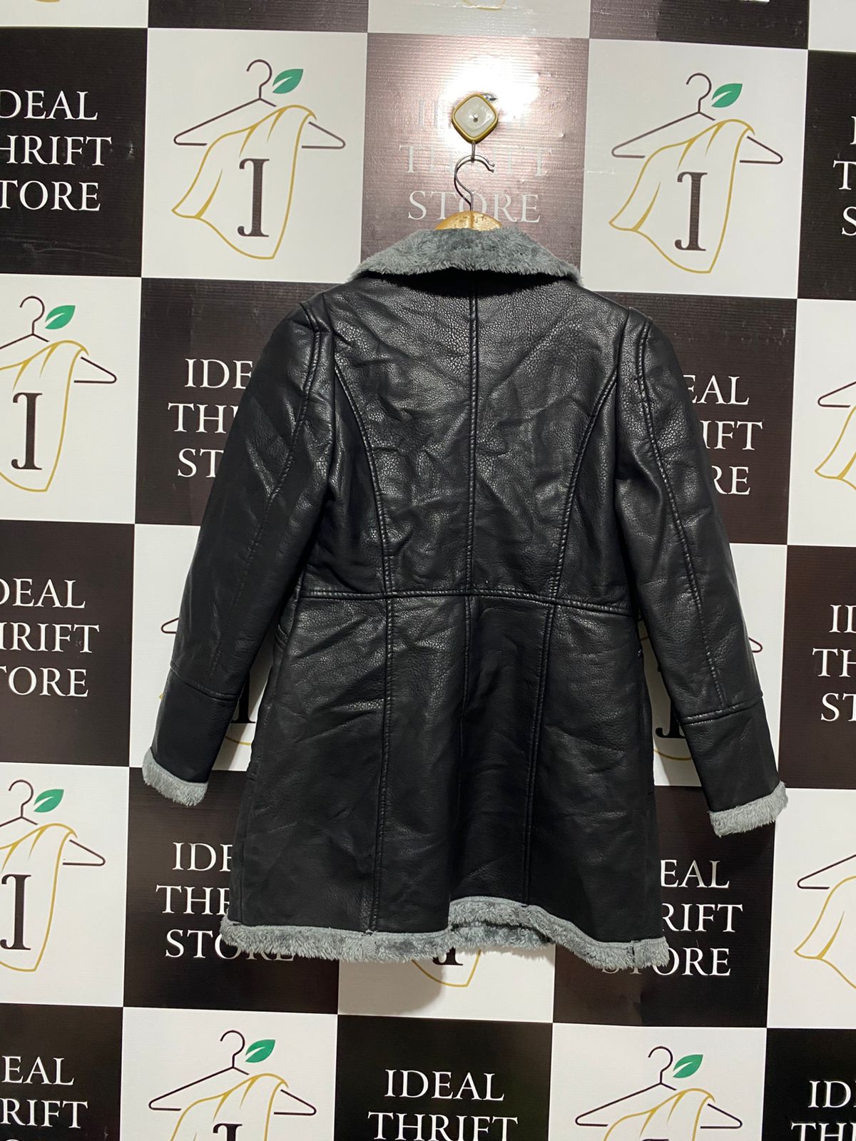 LEIZHIHUA| XXL| BUST 17| Black Faux-Leather Long Coat