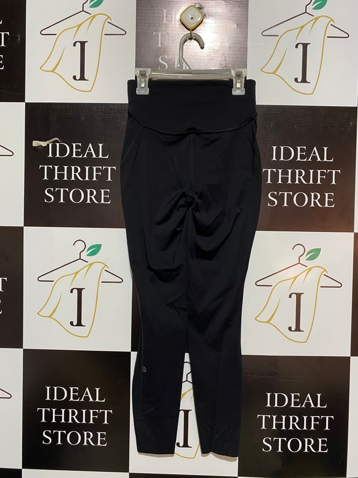LULULEMON |XS| WAIST 22| Black High-Waisted Athletic Leggings
