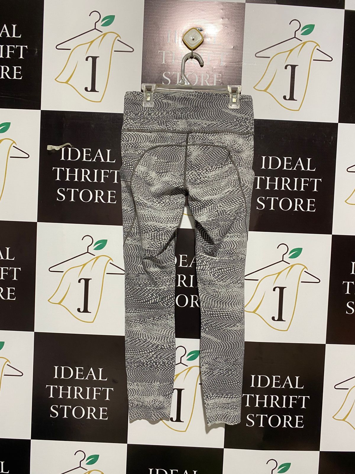 LULULEMON |S| WAIST 26| SWERVE VAPOR METAL GREY