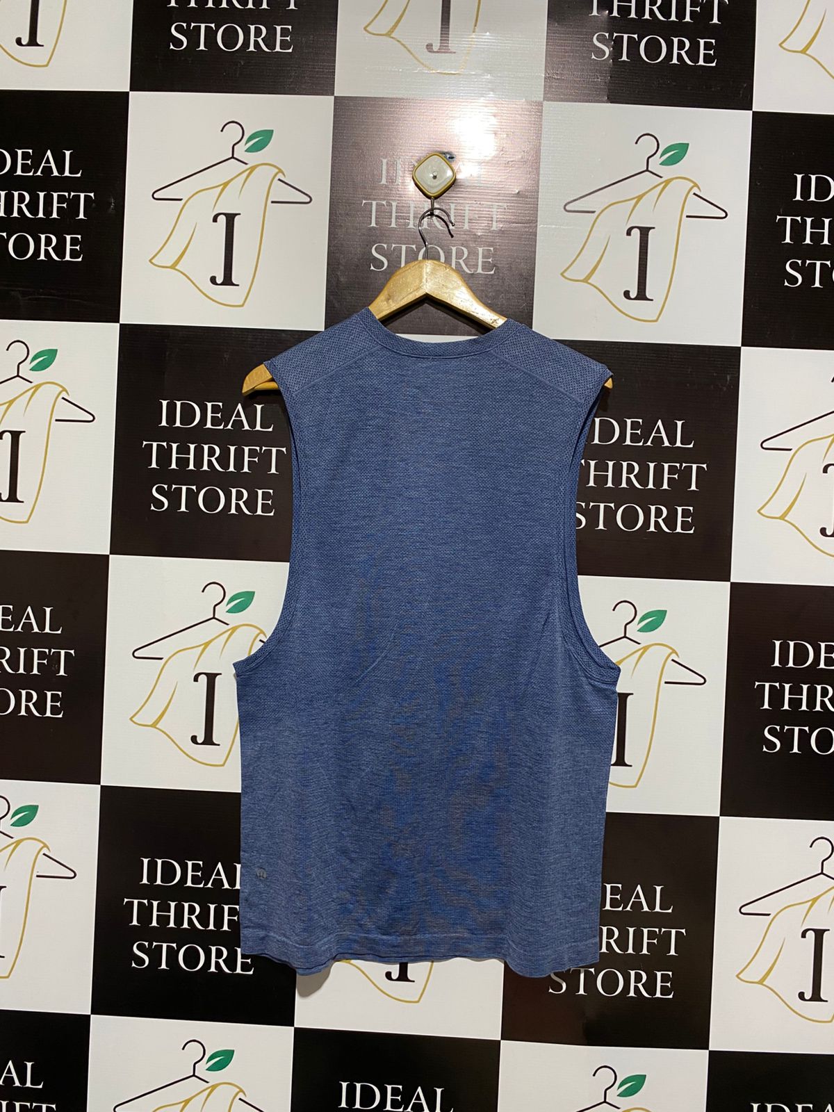LULULEMON |L| BUST 20| Metal Vent Tech Sleeveless Shirt