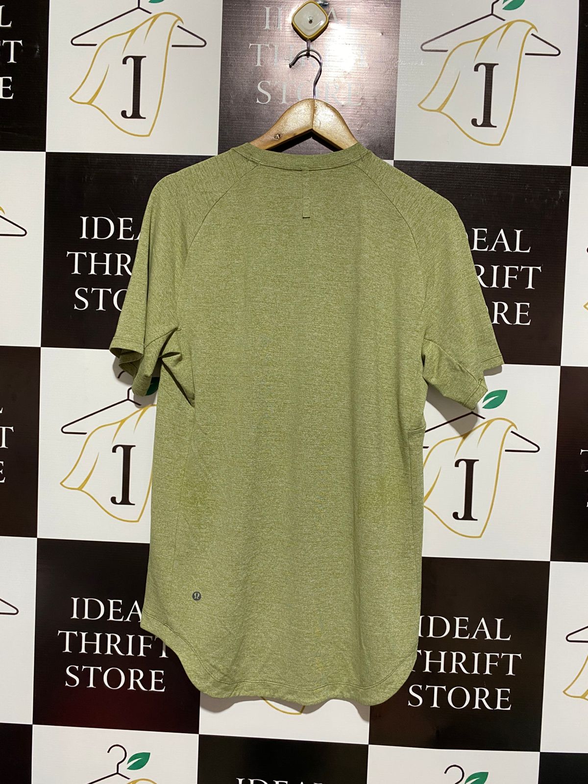 LULULEMON |L| BUST 19| Drysense Training Short Sleeve Shirt
