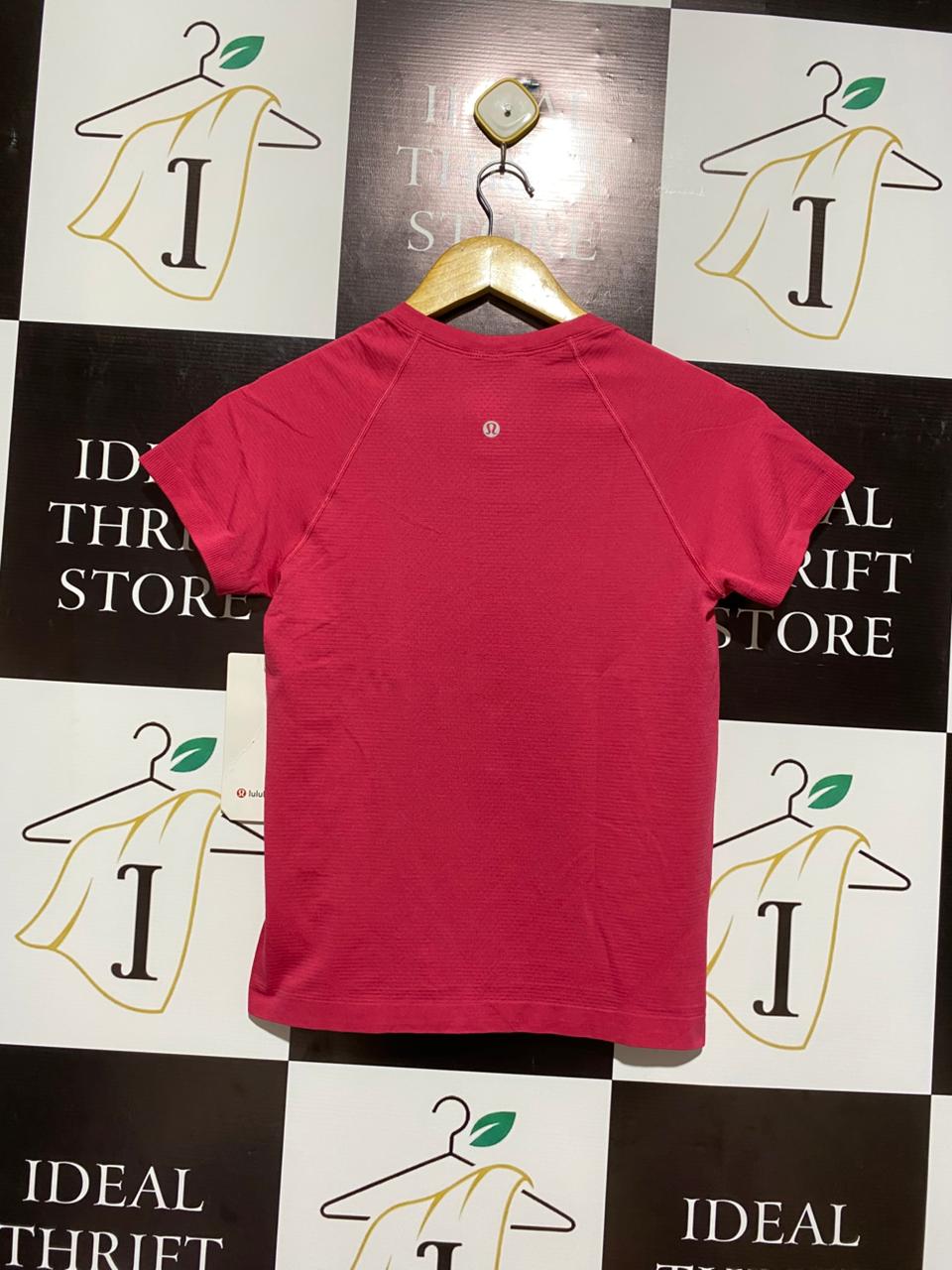 LULULEMON |S| BUST 15| "Swiftly Tech" Short-Sleeve Athletic T-Shirt