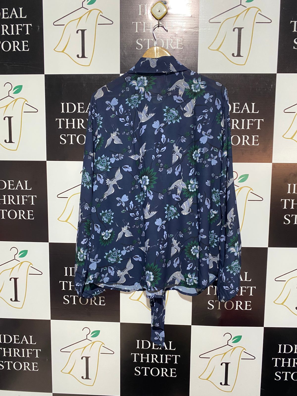 VANESSA WILLIAMS |XL| BUST 24| LCW Grace Tie Neck Floral Blouse