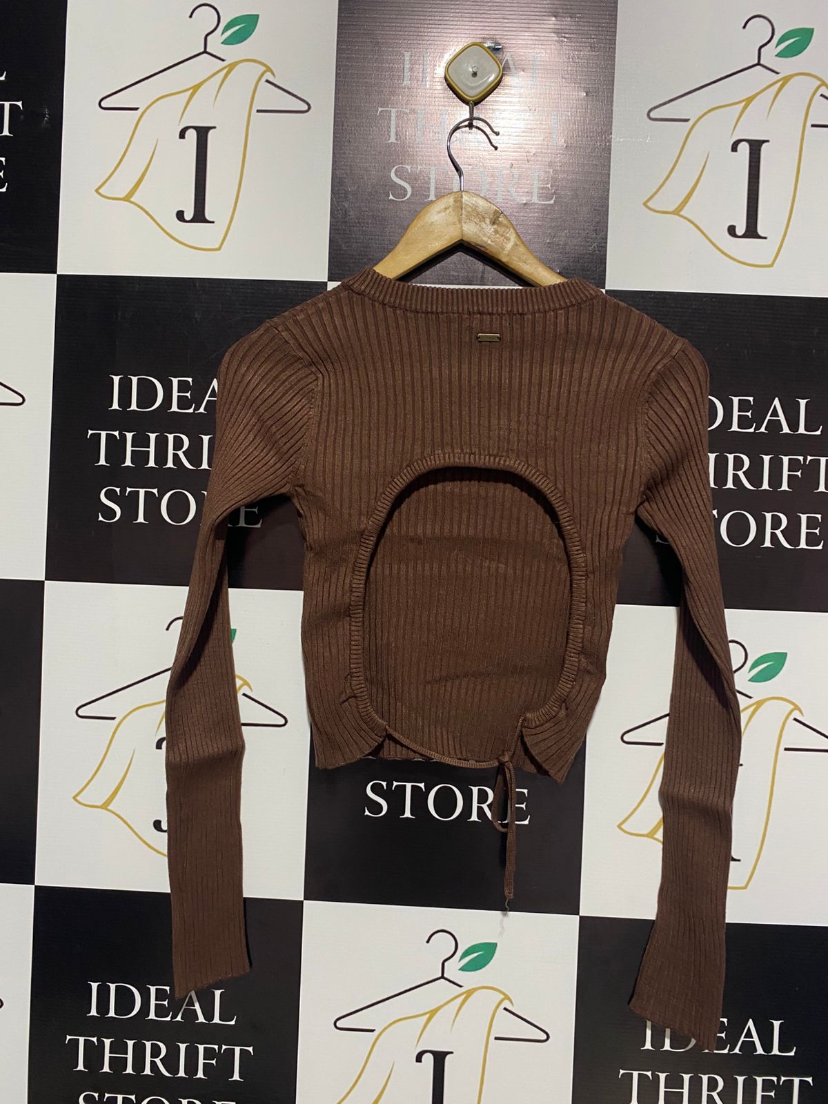GHANDA |S| BUST 13| Brown Ribbed Long-Sleeve Crop Top