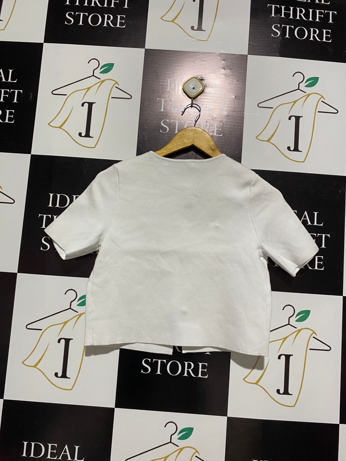 ZARA |S| BUST 16|C2| White Short-Sleeve Crop Cardigan