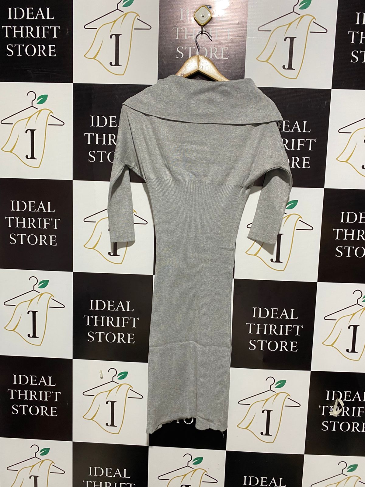 WHITE CLOSET |M| BUST 14| Grey Ribbed Knit Dress
