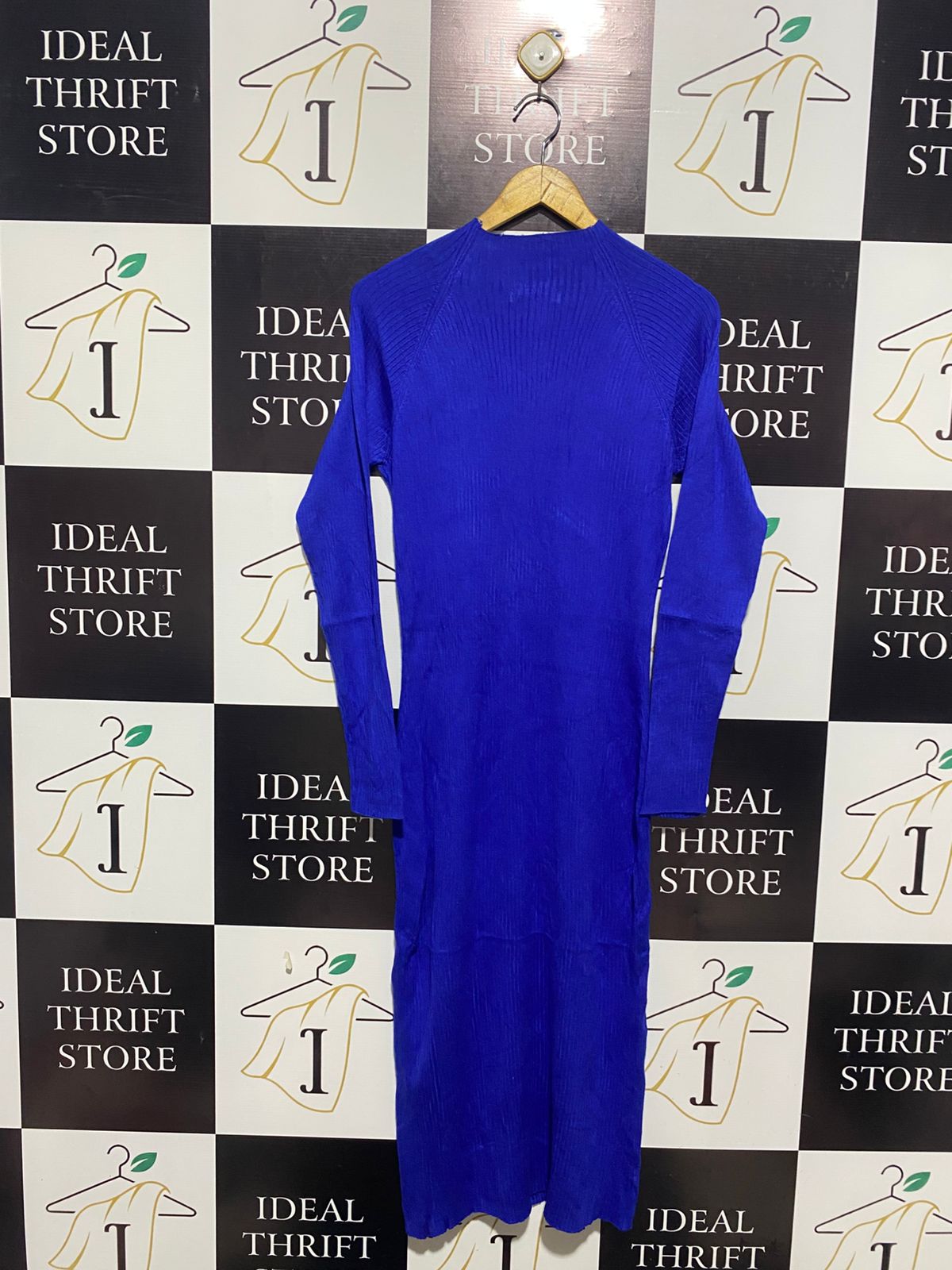 ALLY |L| BUST 15| Royal Blue Ribbed Midi Dress