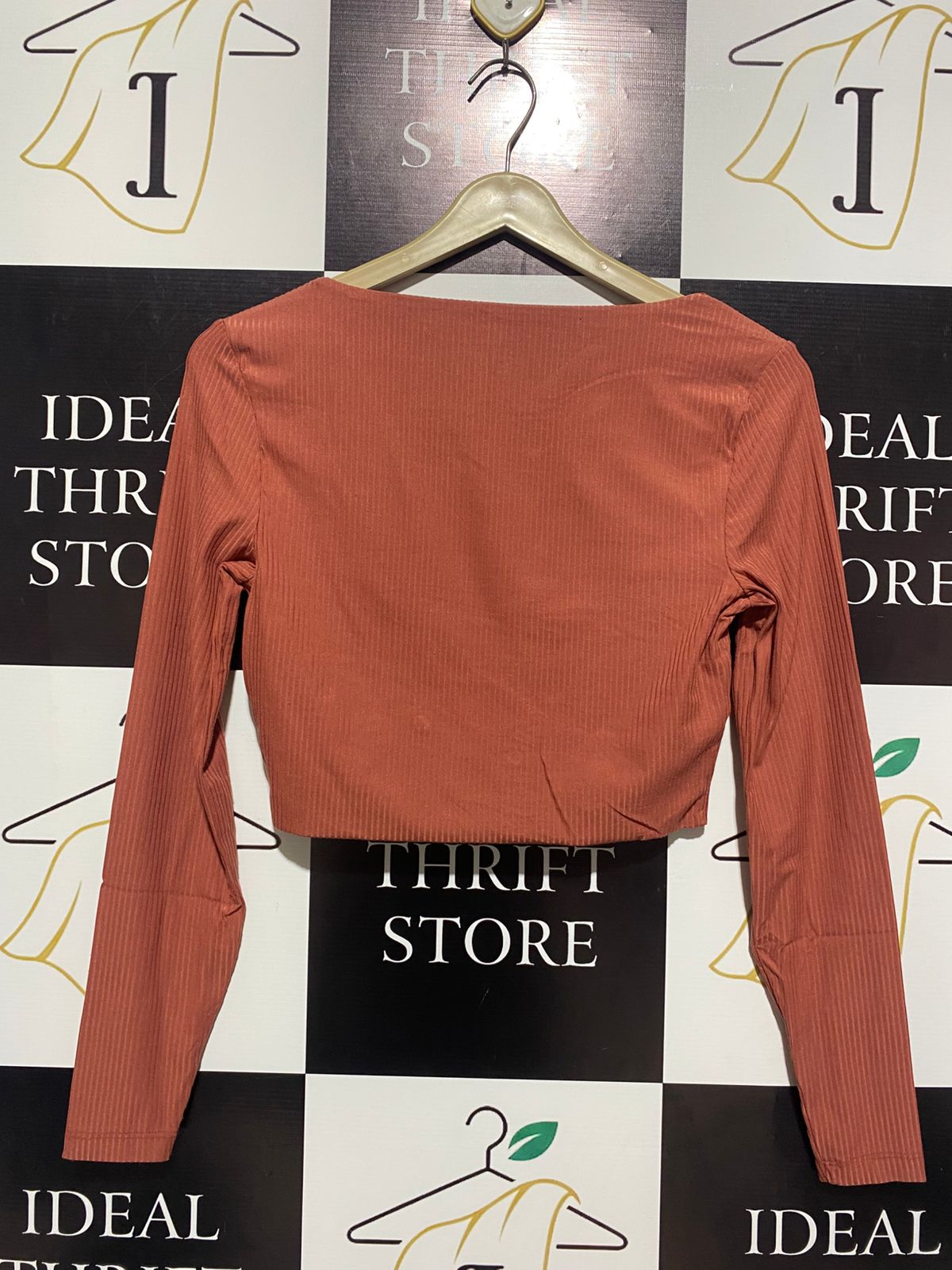 KOOKAI |M| BUST 15|C2| Josie Long Sleeve Crop Top