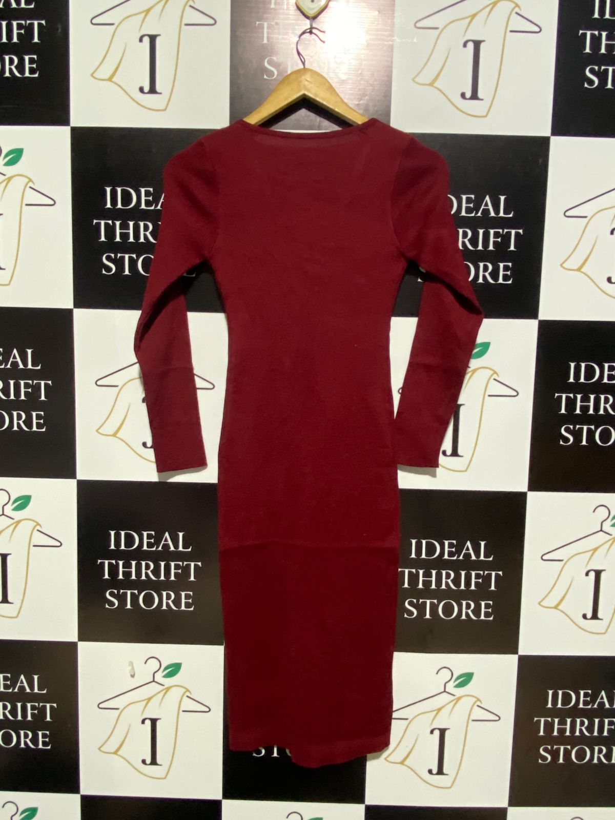Reformation |M| BUST 12| Burgundy Ribbed Lace-Up Midi Dress
