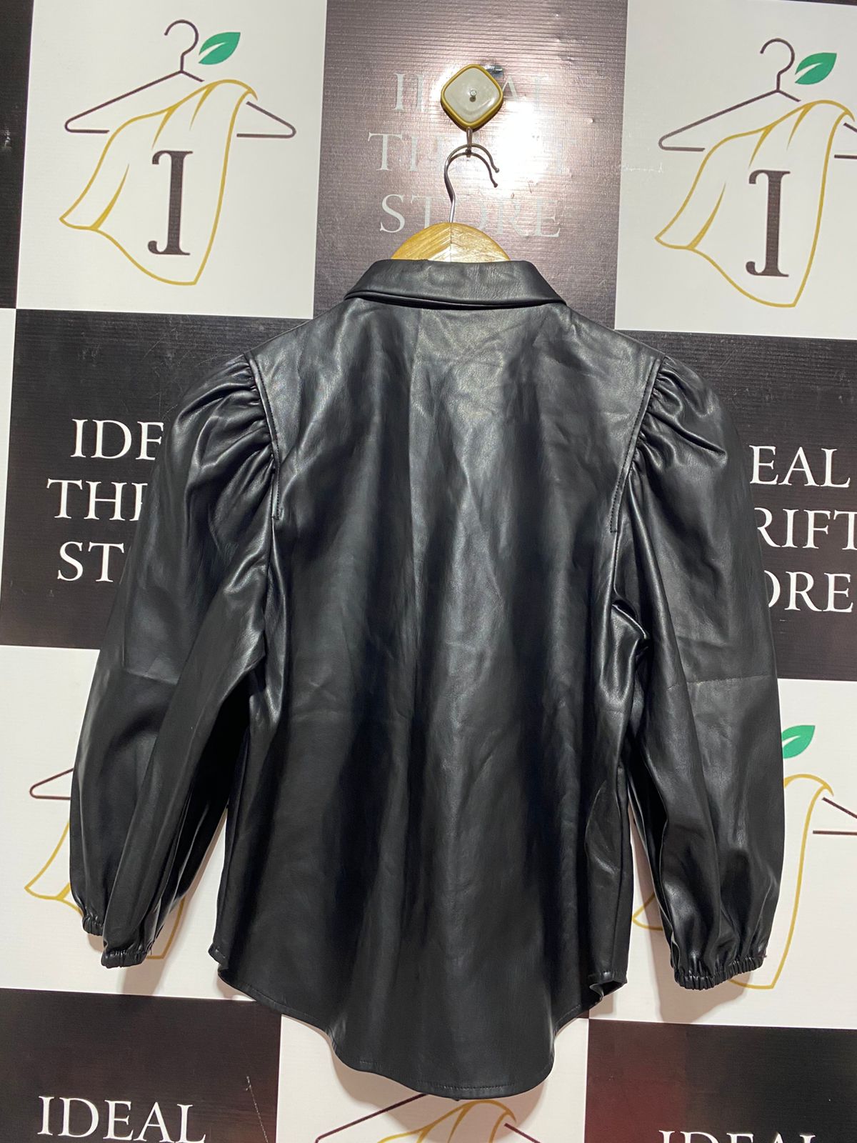 ZARA |XS| BUST 19| EDGY BLACK FAUX LEATHER PUFF SLEEVE BUTTON-UP BLOUSE