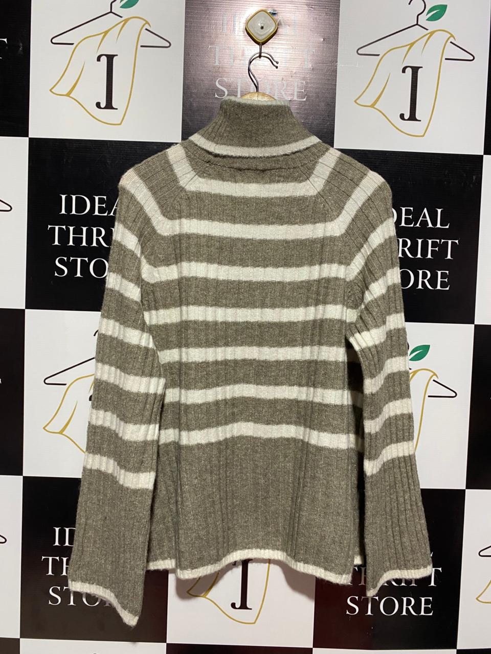H&M |XS| BUST 23| GREY AND WHITE STRIPED TURTLENECK SWEATER