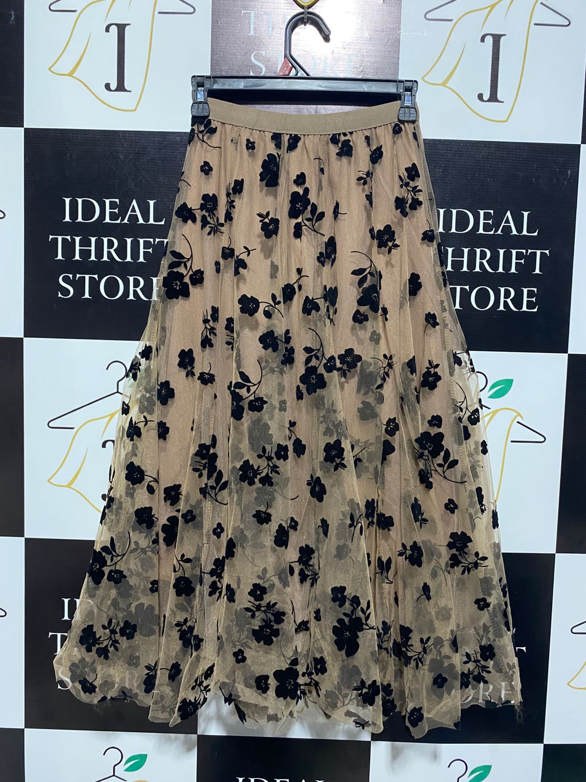 WOMEN'S EMBROIDERED MESH MIDI SKIRT IN TAN AND BLACK |S| WAIST 24|