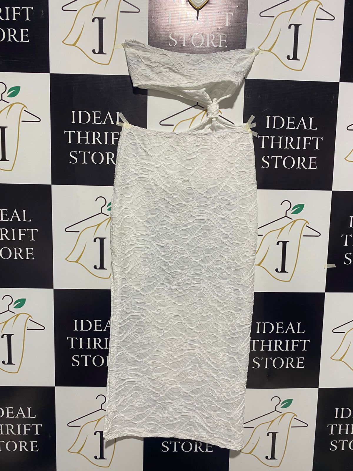 SHEIN |M| BUST 13|C5| WOMEN'S TEXTURED CUT-OUT MAXI DRESS IN WHITE