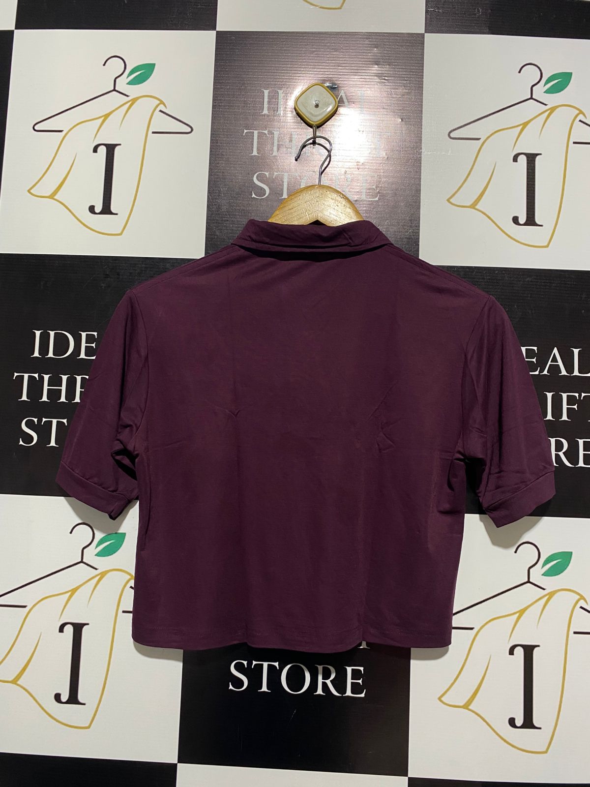 HEVEN ANGEL |L| BUST 17| B12| TOM AND JERRY GRAPHIC CROPPED POLO SHIRT